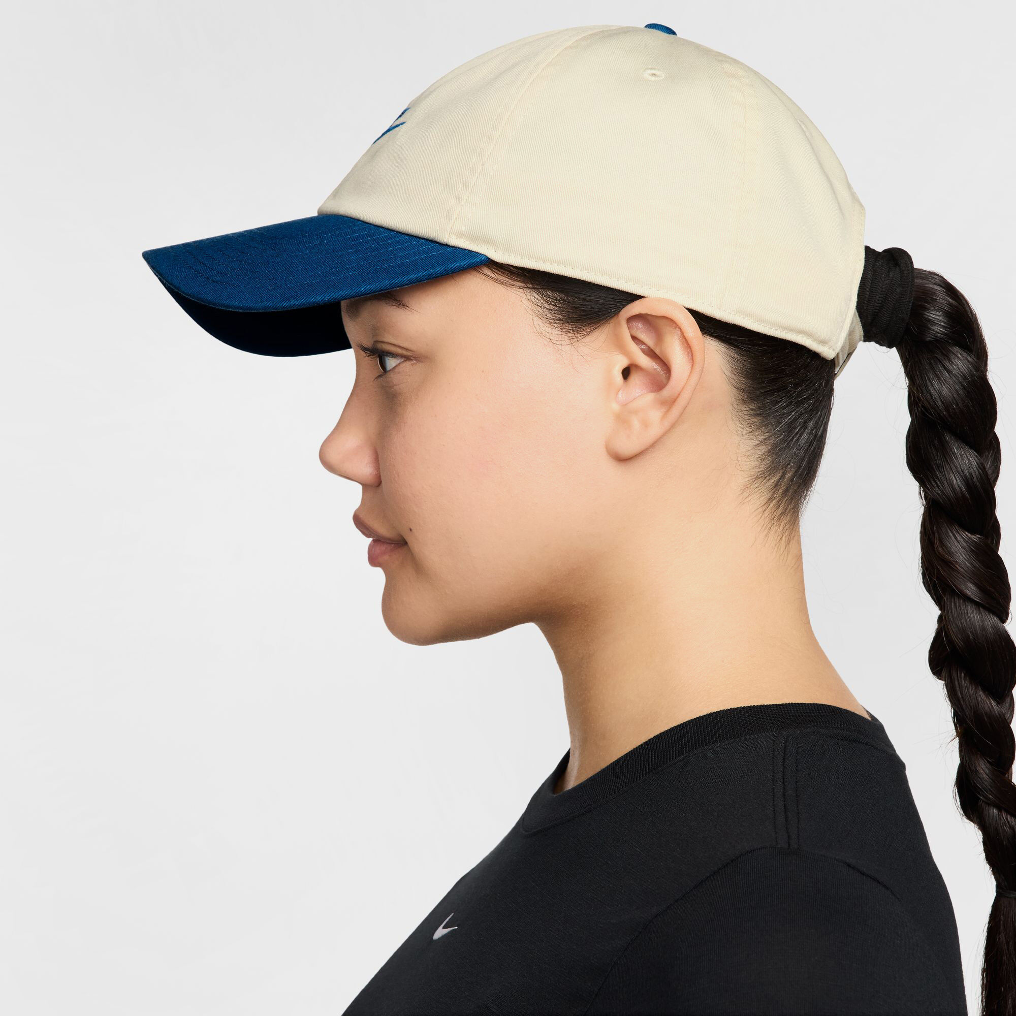 نايكي كلوب image number 6