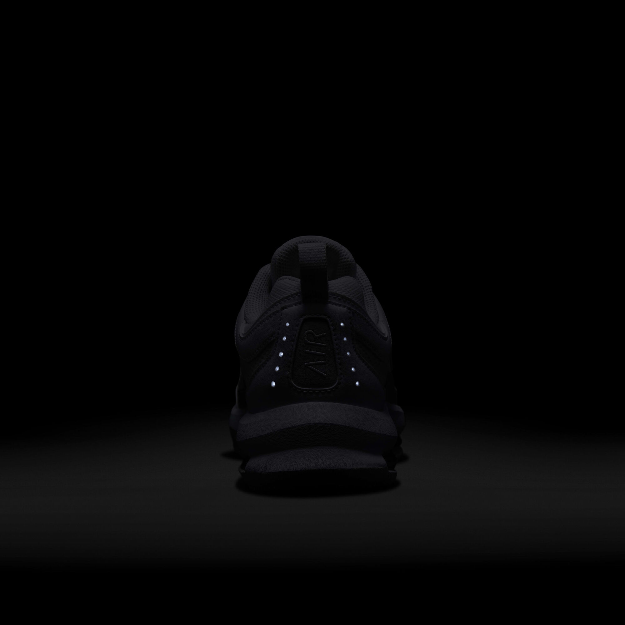 Zoom image
