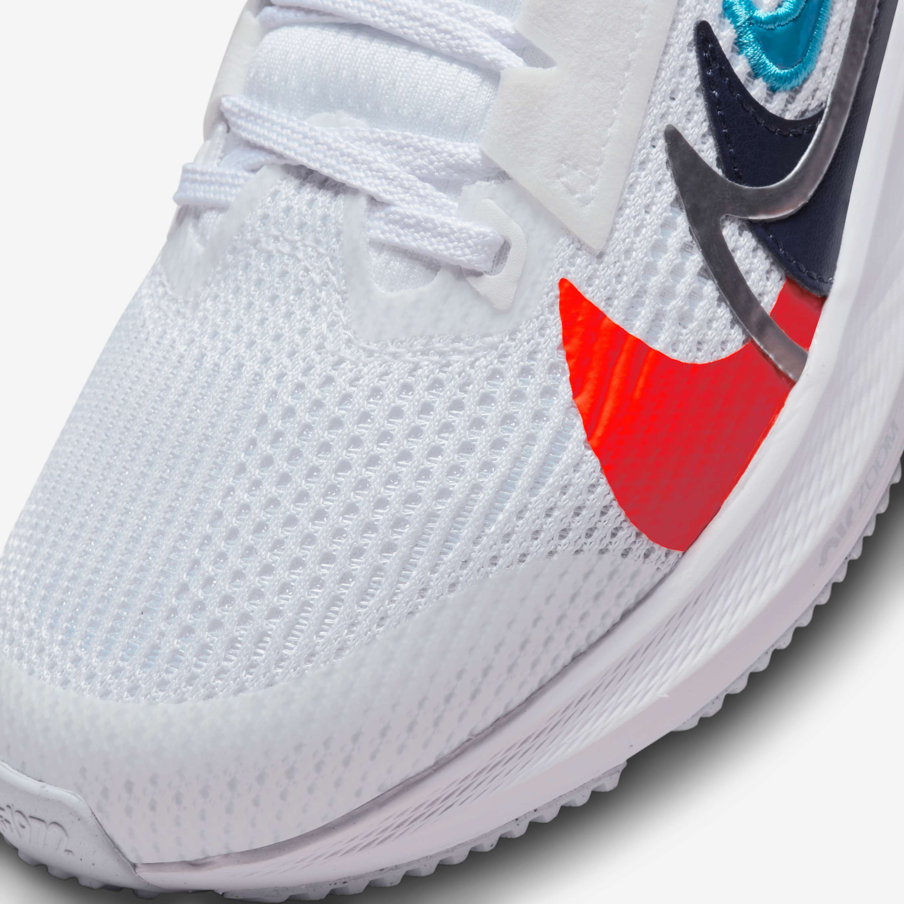 اير زووم بيجاسوس 40 PR image number 6