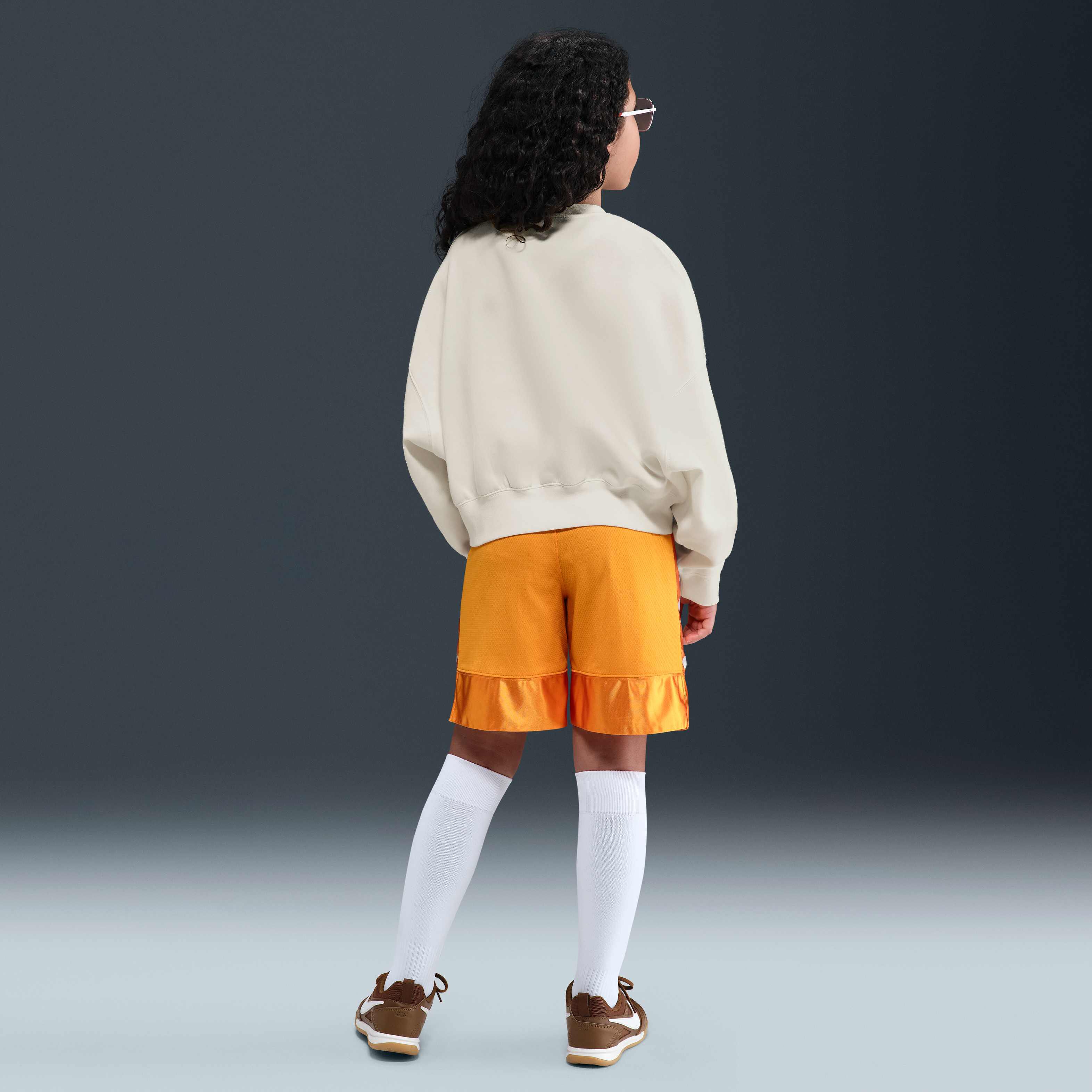 نايكي سبورتسوير image number 4