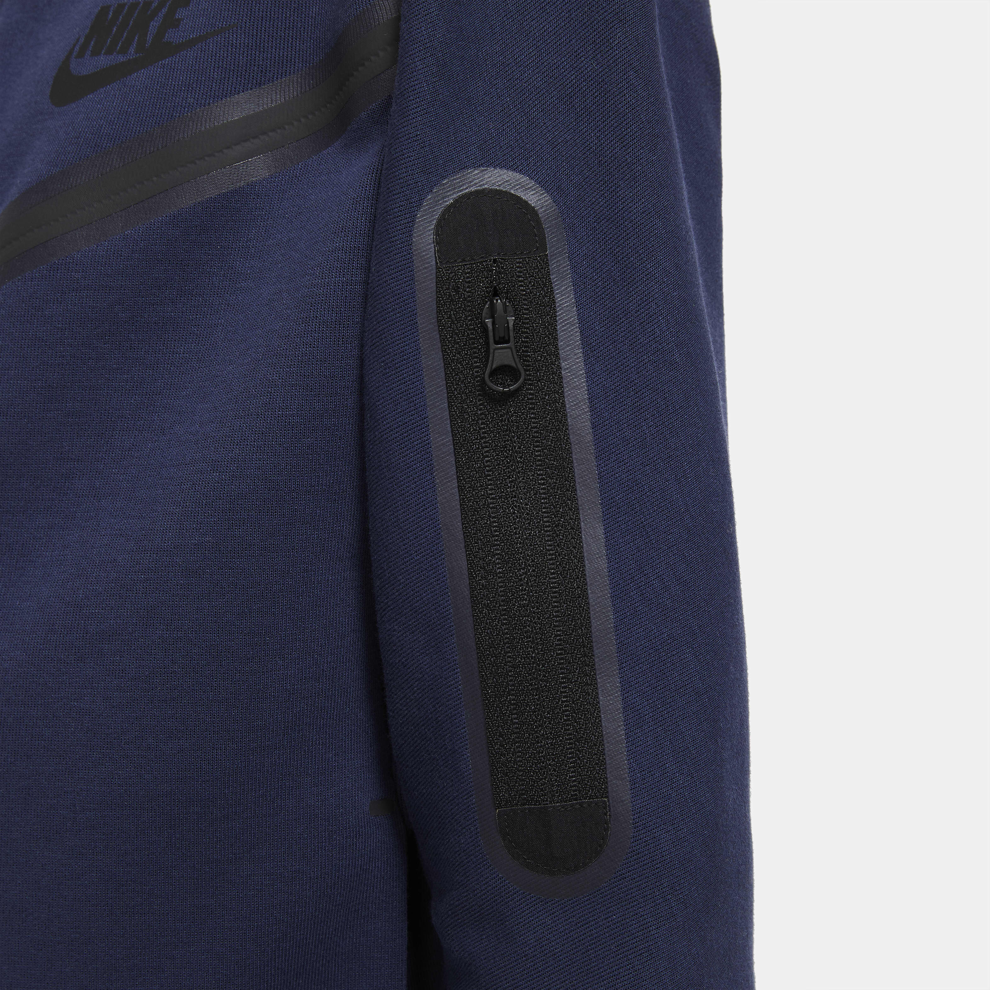 Nike Sportswear Tech Fleece image number 4