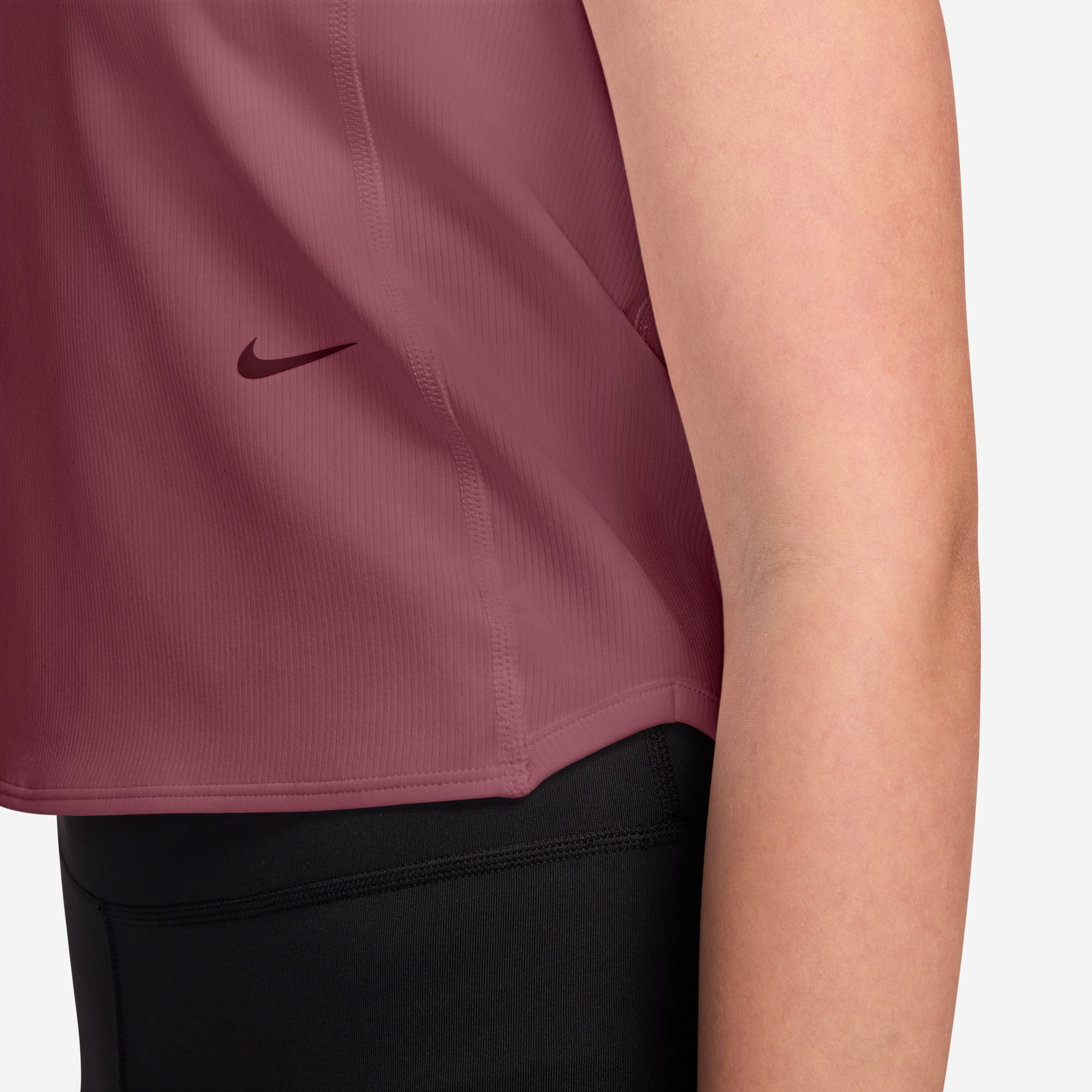 Nike MAVN image number 2