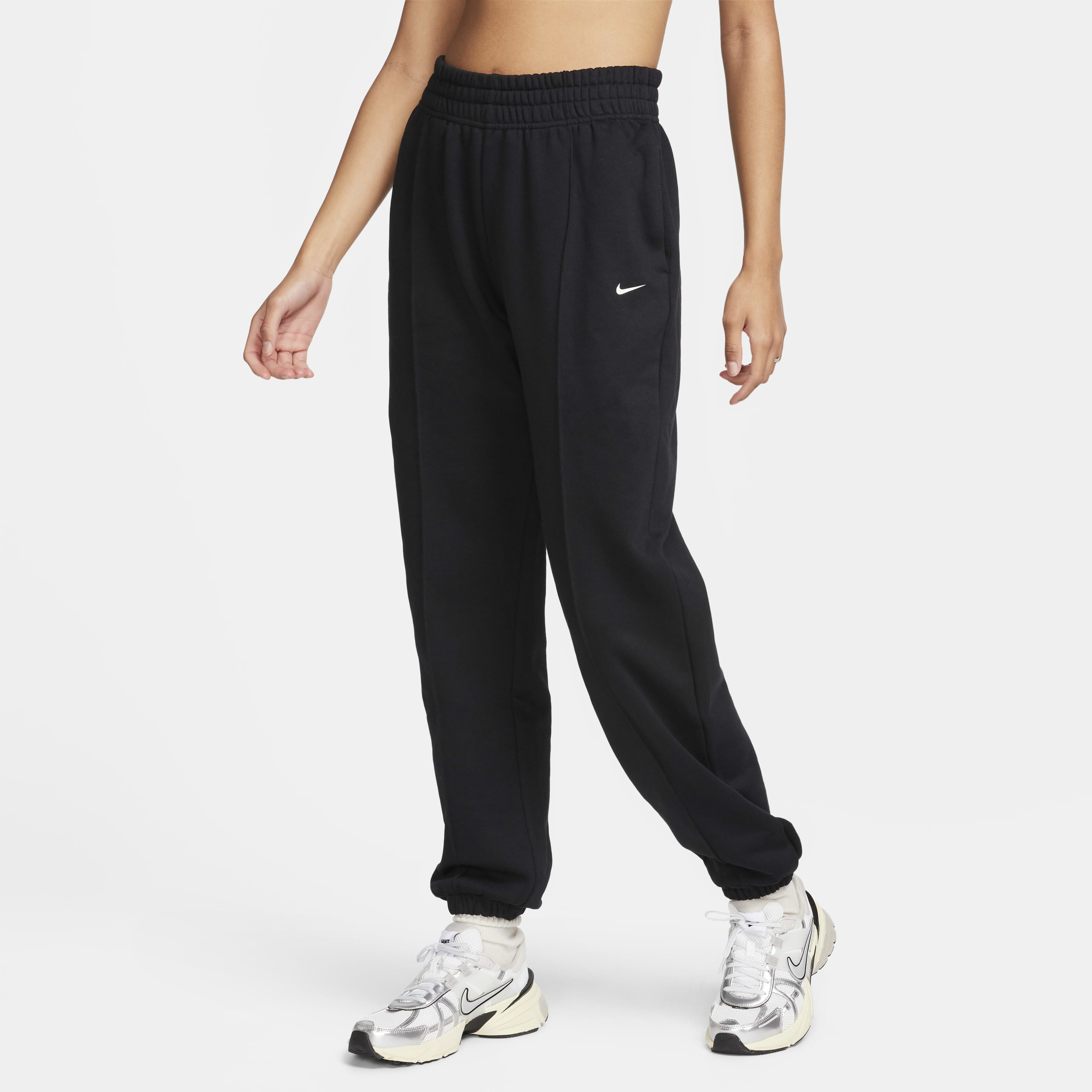 Loose nike joggers clearance