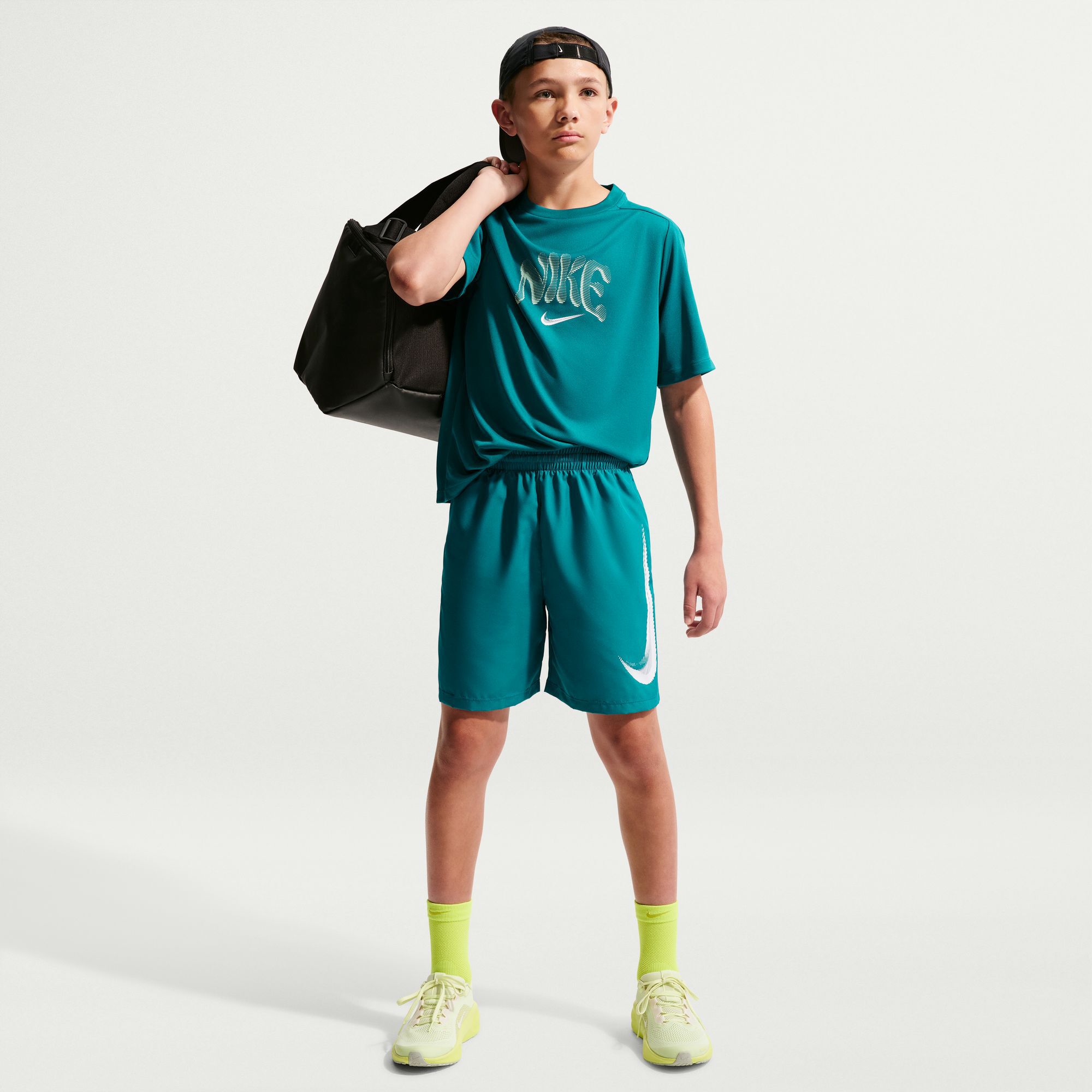 Nike Multi Refresh image number 0