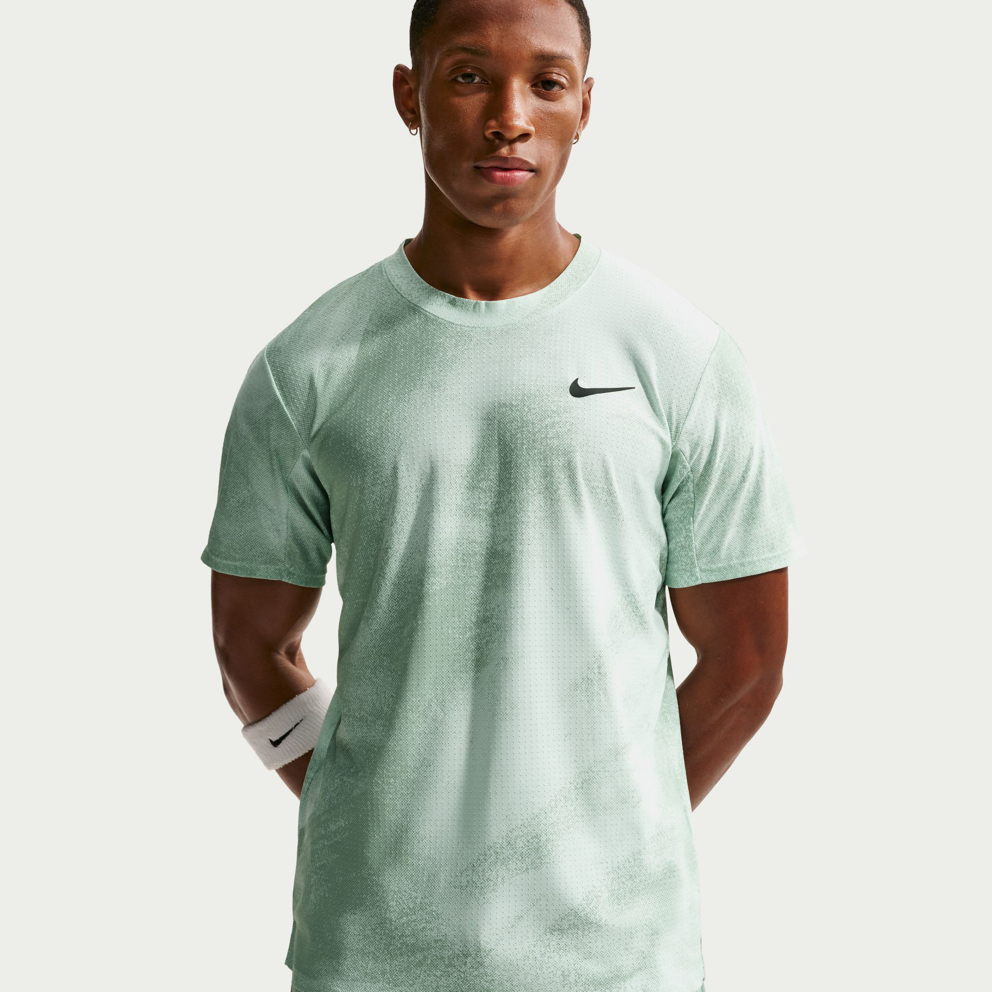 NikeCourt Slam image number 2