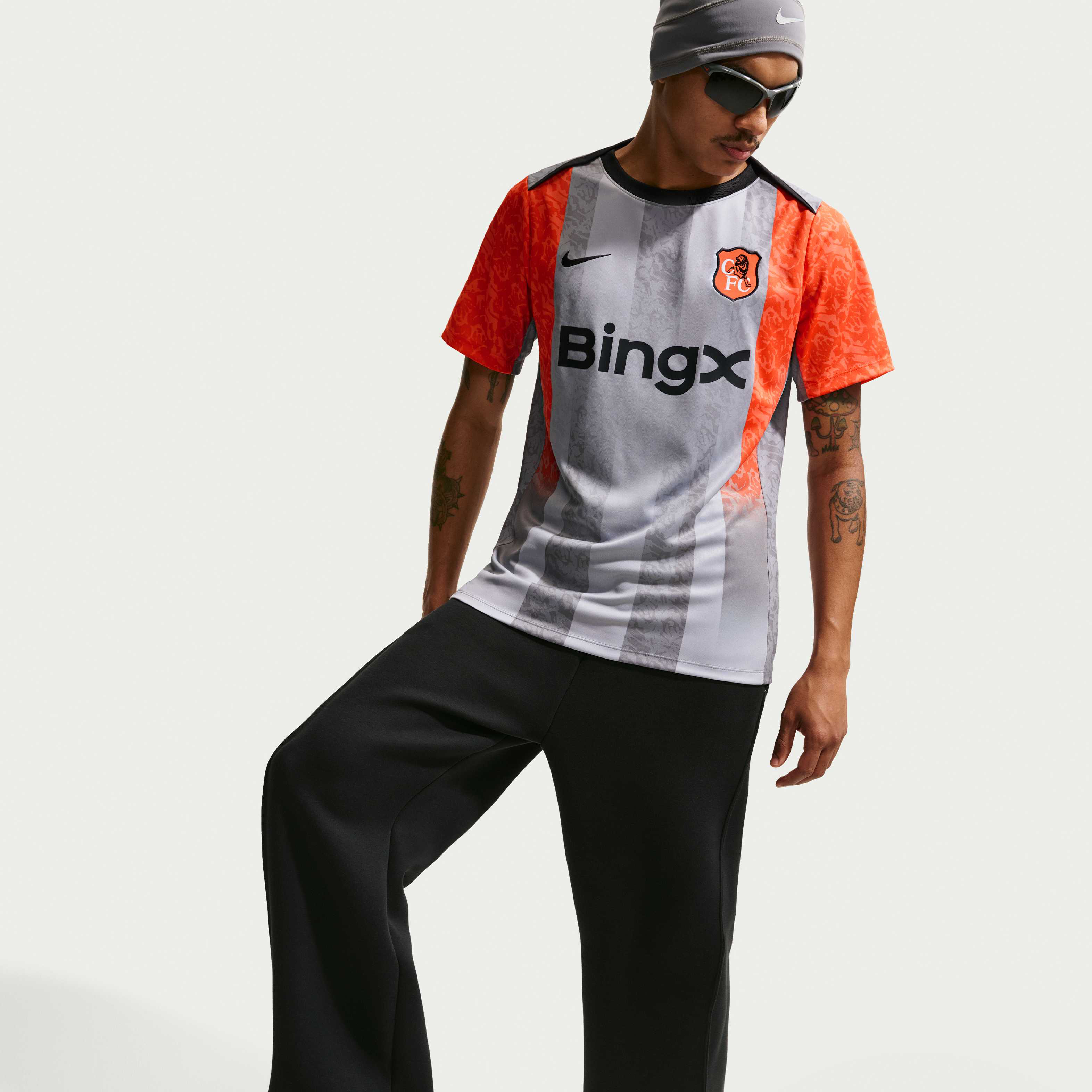 Chelsea F.C. Academy Pro SE image number 2