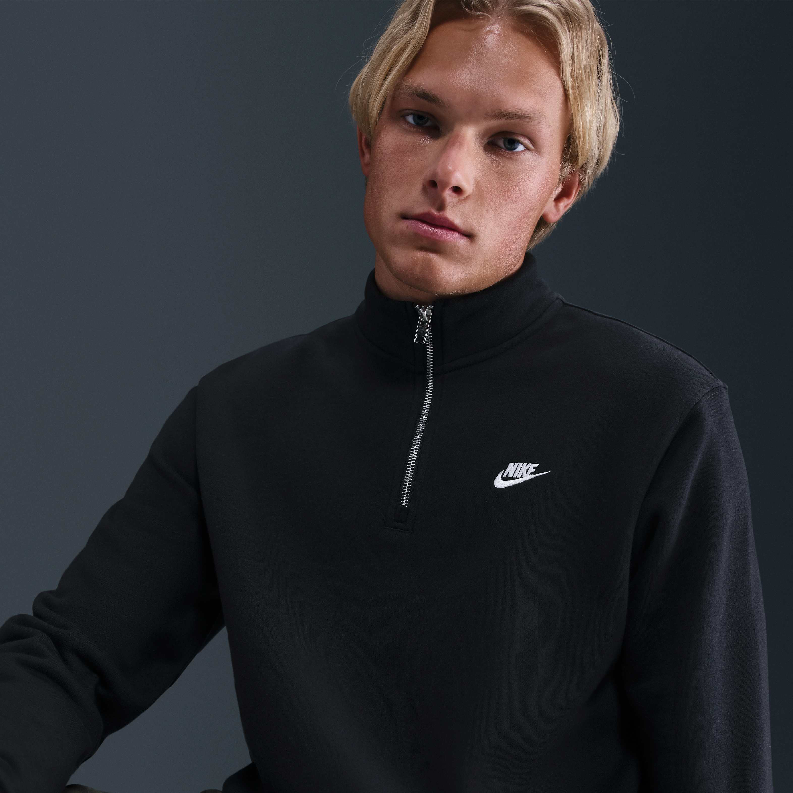 Nike Sportswear Club image number 2
