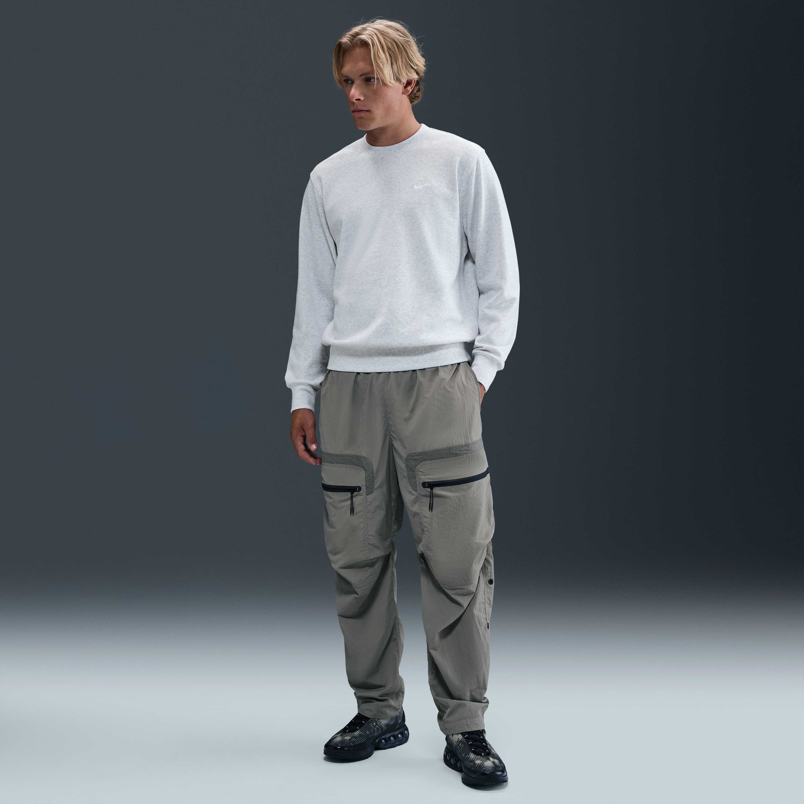 Nike Club image number 3