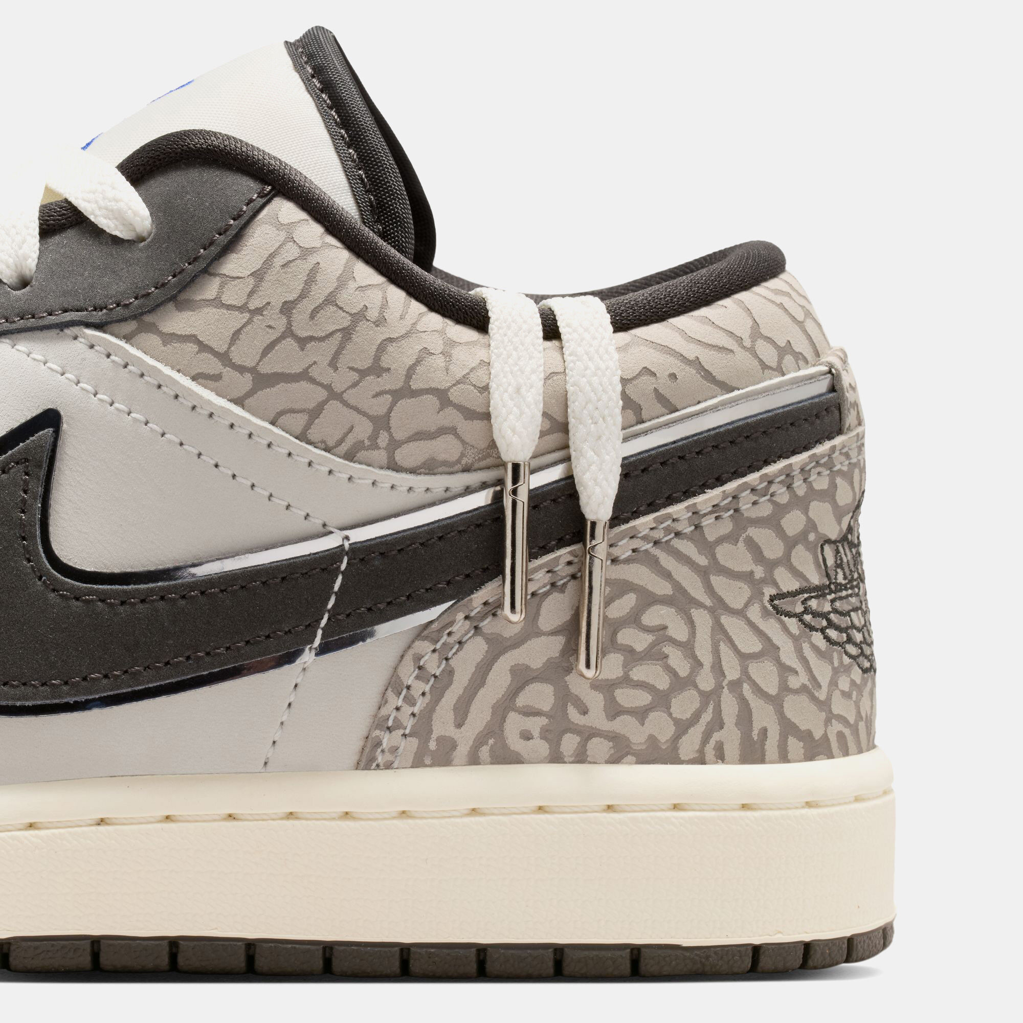 Air Jordan 1 Low SE image number 9