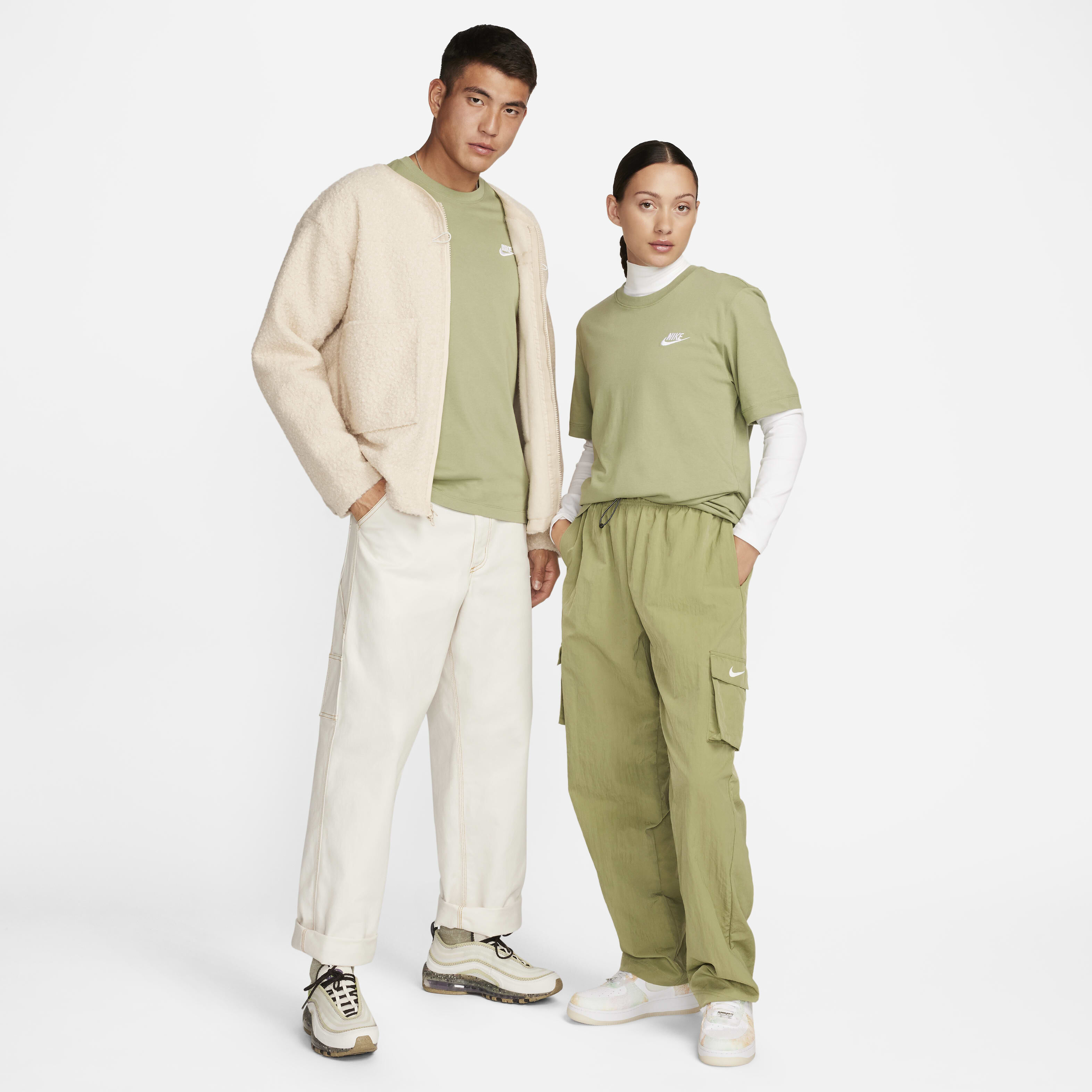 Nike Sportswear Club image number 5