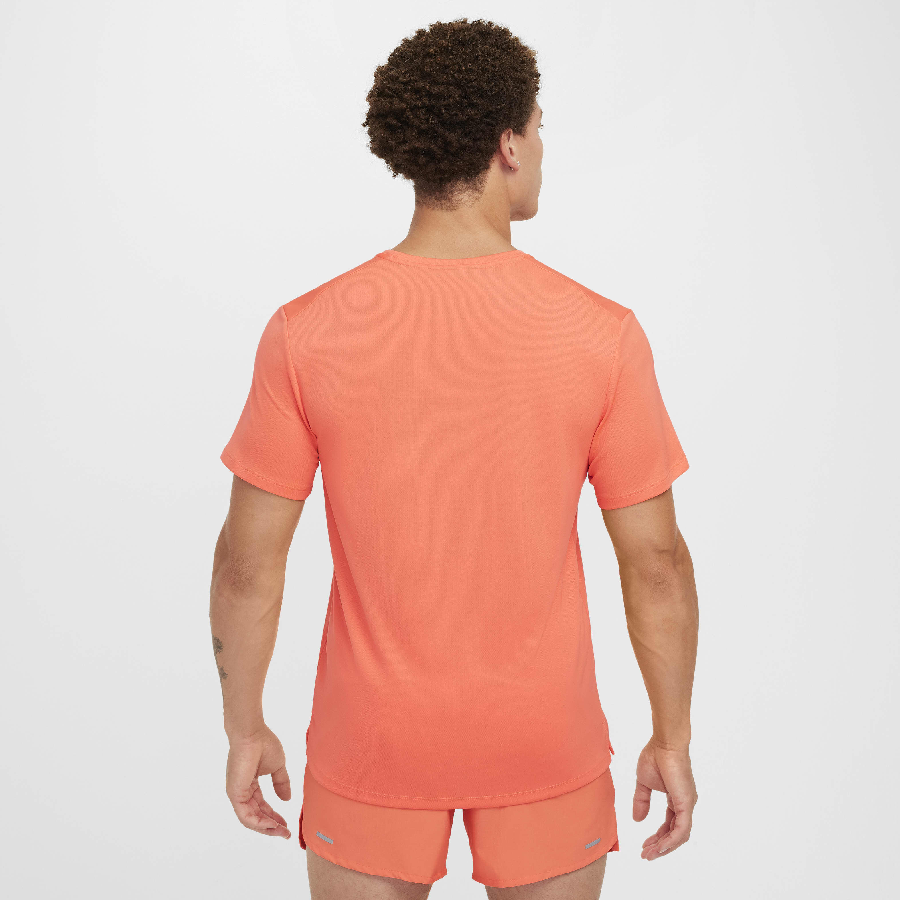 Nike Miler image number 1