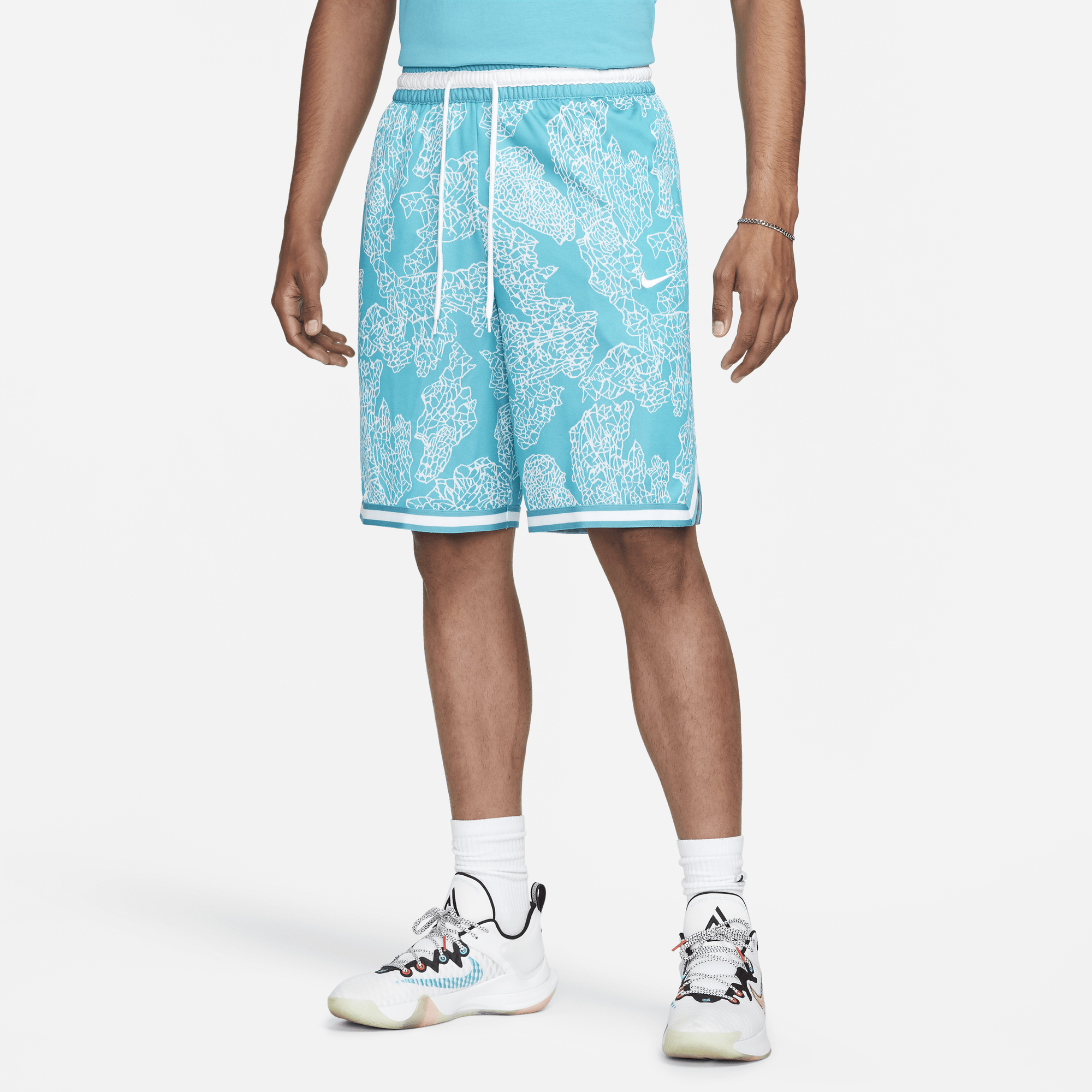 Nike Dri FIT DNA