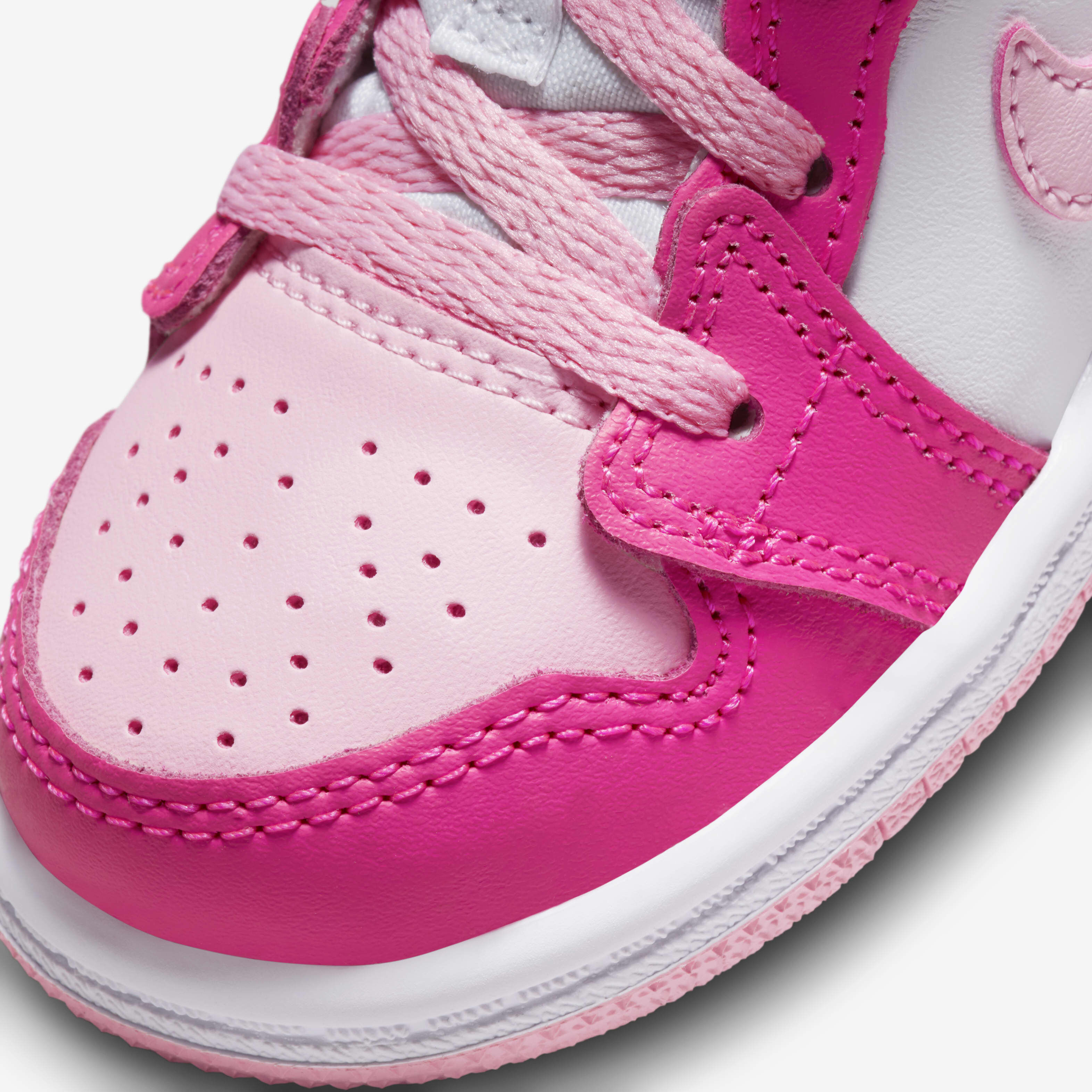 Jordan 1 Mid image number 6