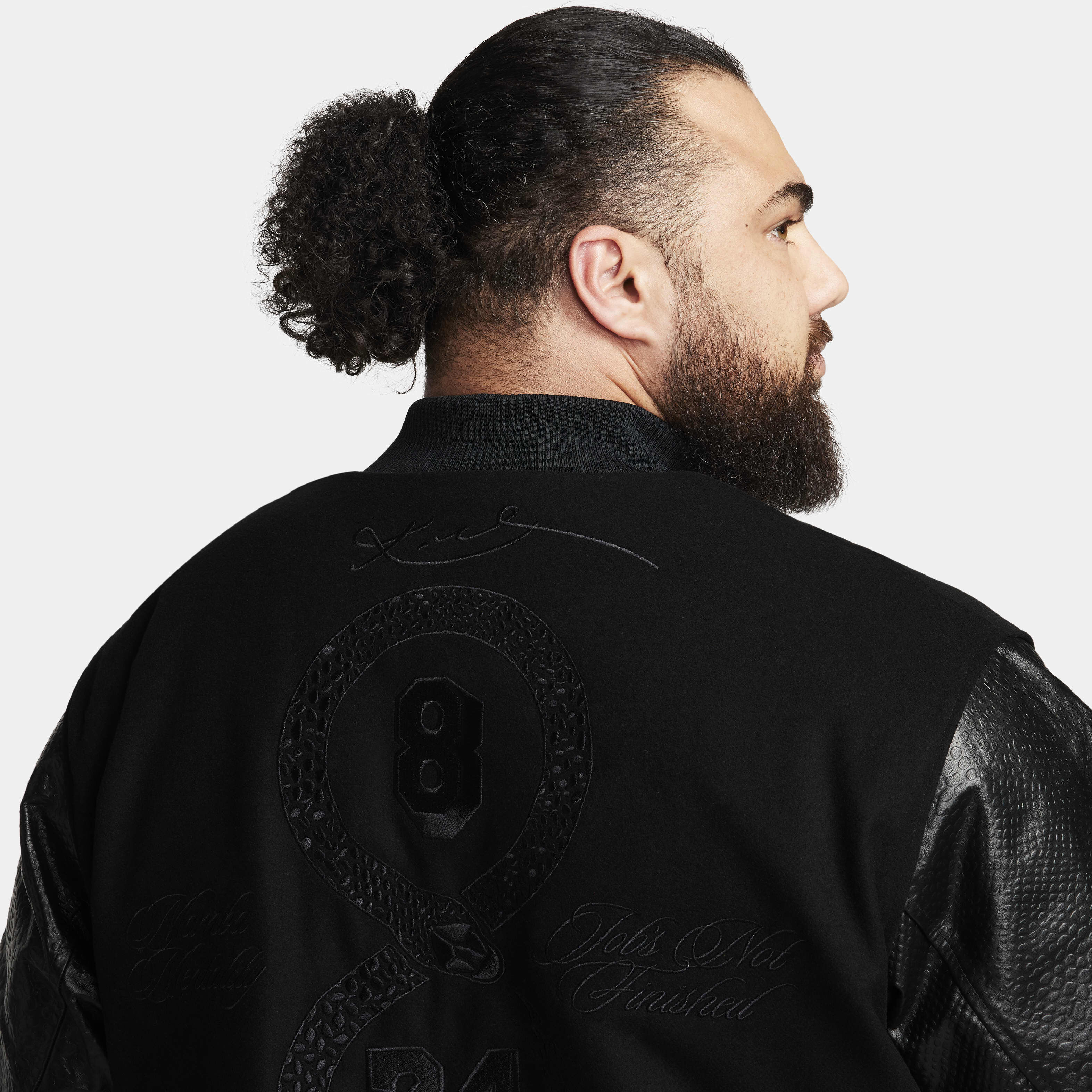 Kobe image number 14