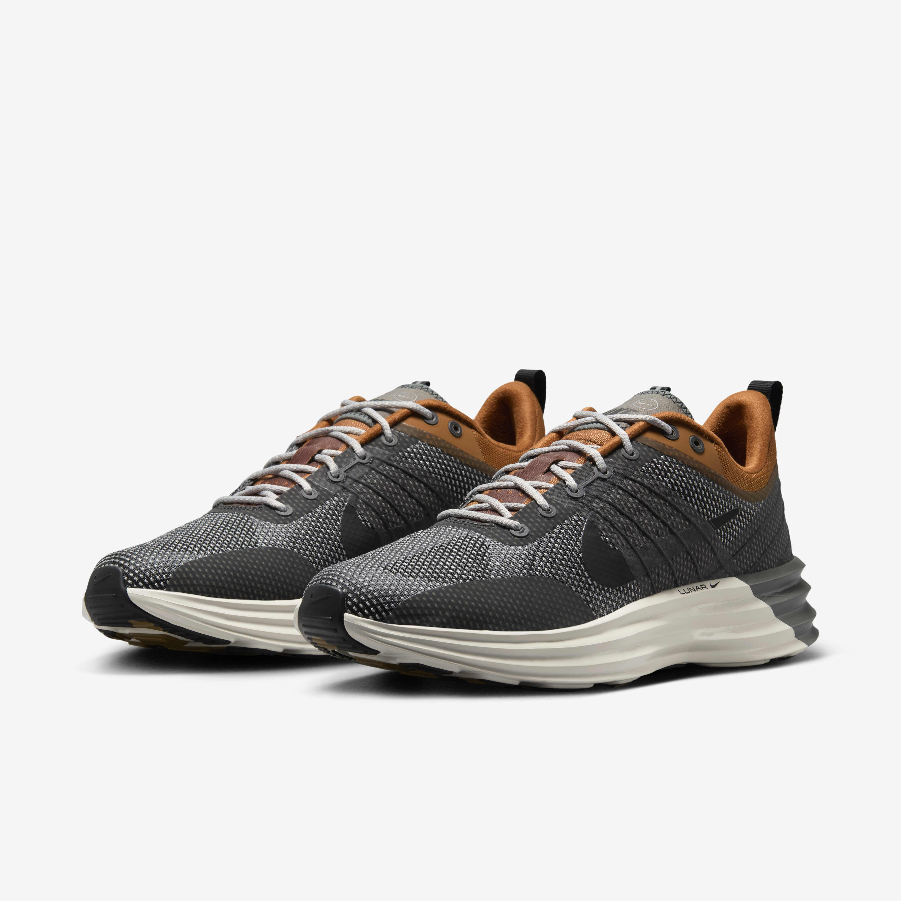 Buy Nike Lunar Roam SE Men s Shoes Nike UAE Official