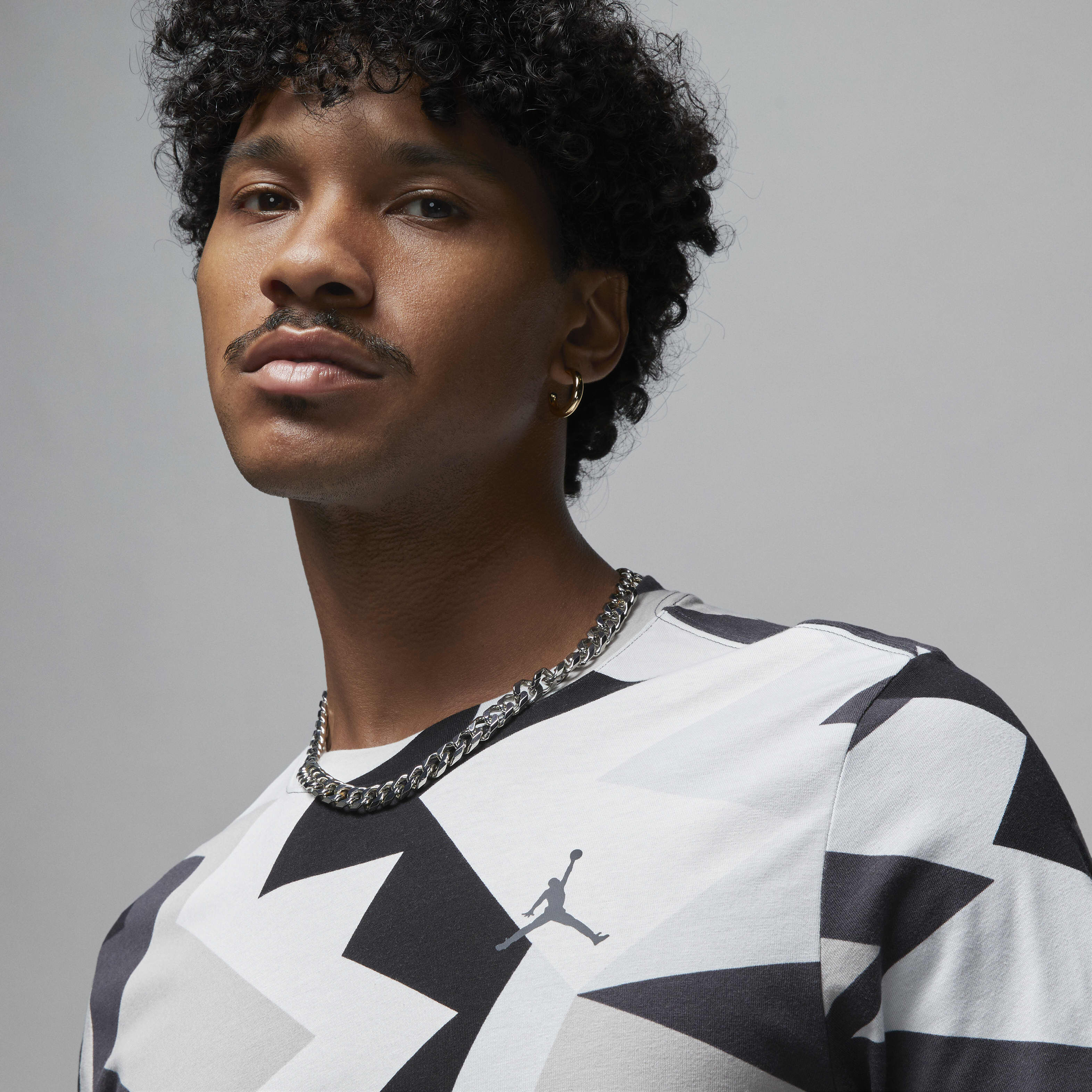 جوردن فلايت MVP image number 2