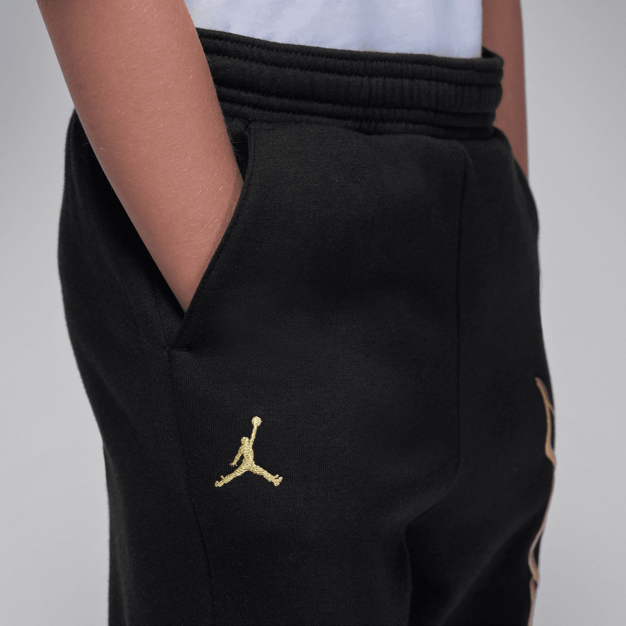 Jordan image number 3