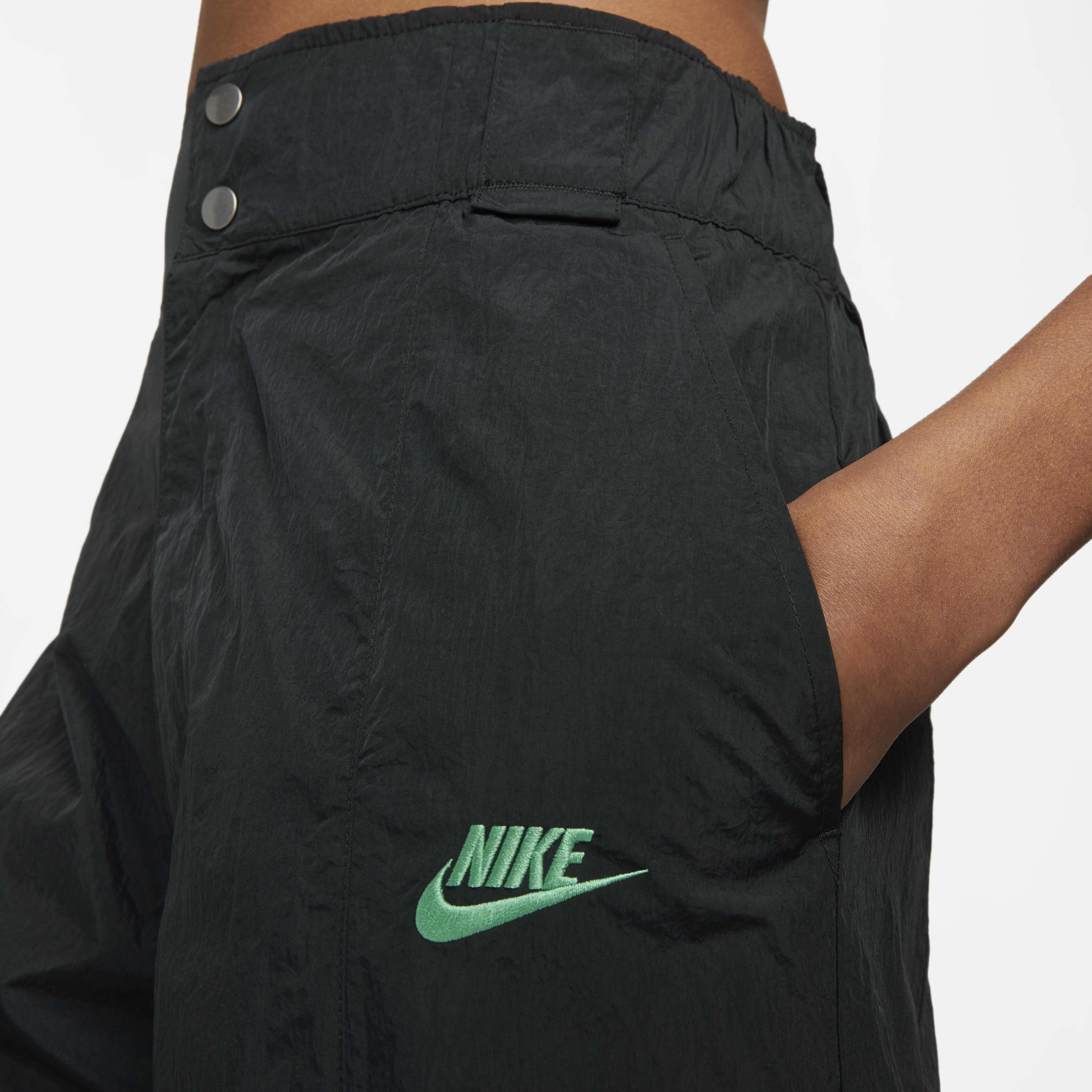 Nike Sportswear image number 2
