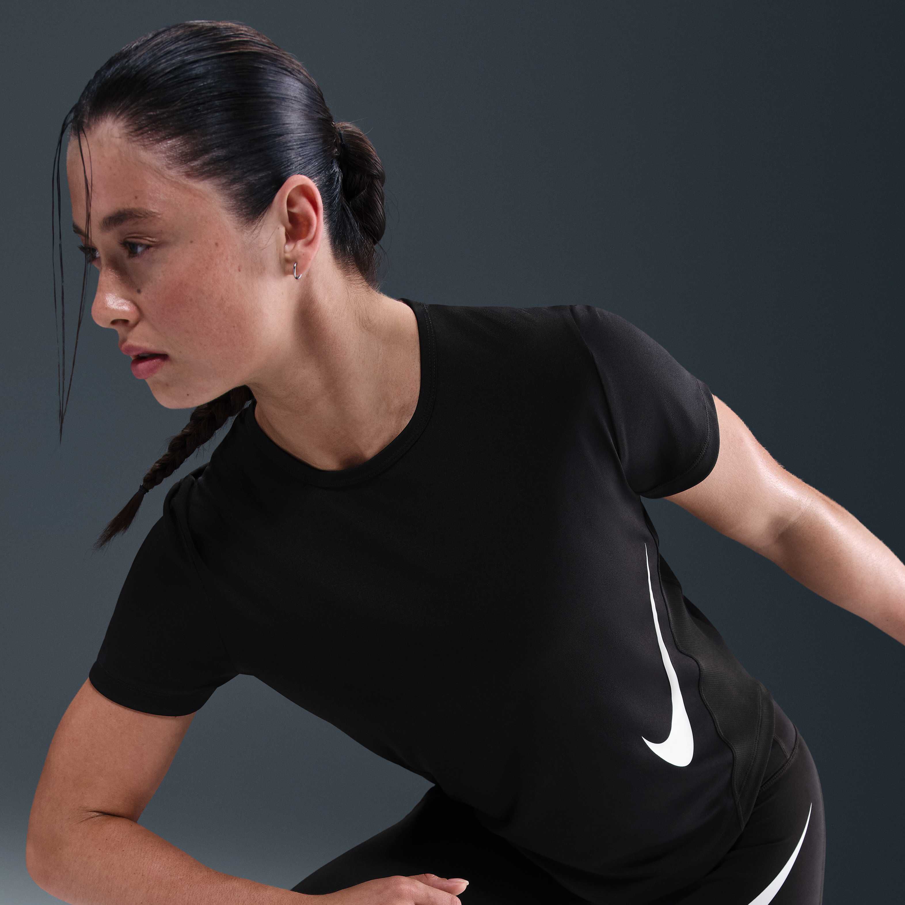 نايكي تيمبو سووش image number 2