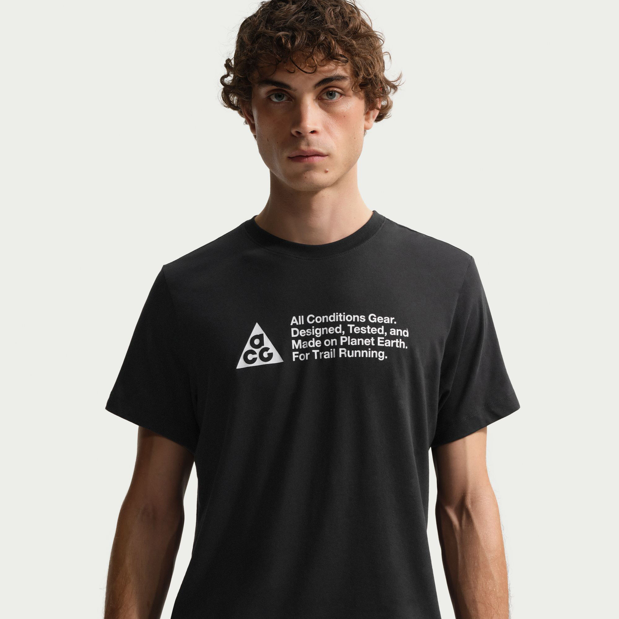 Nike ACG image number 2