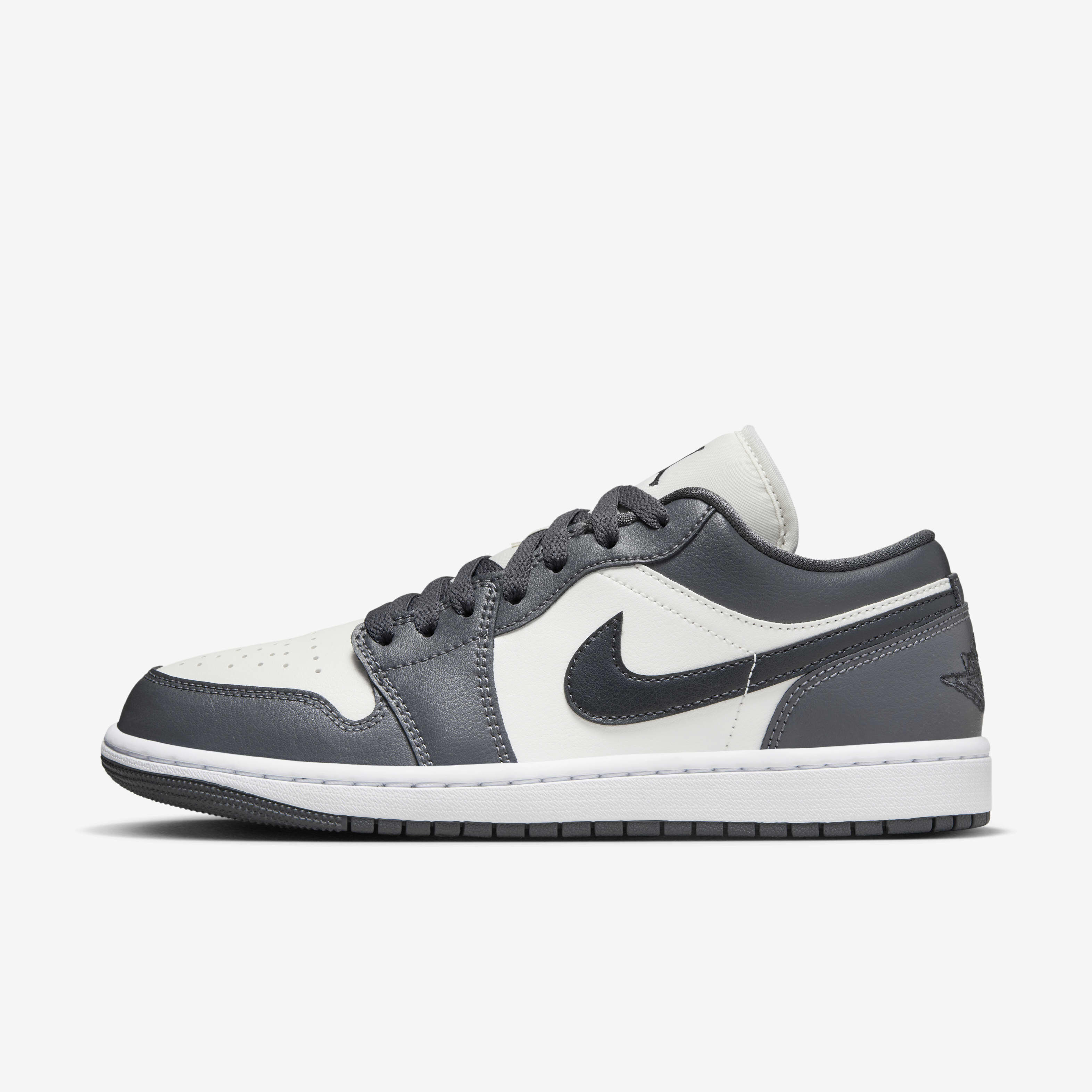 Air Jordan 1 Low image number 0