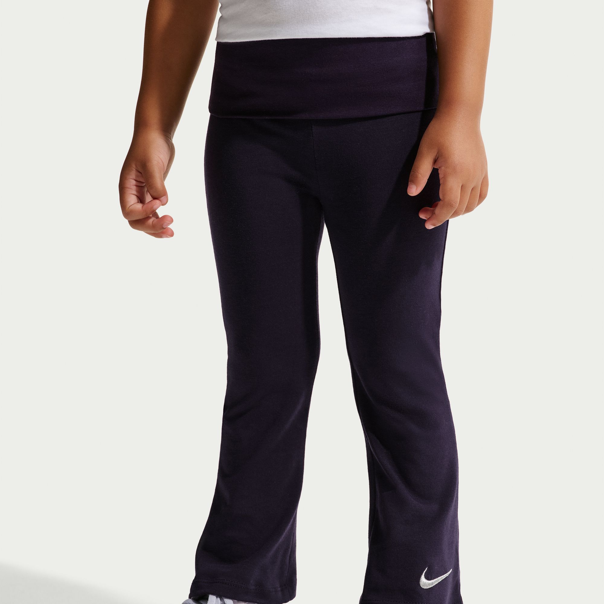 Nike image number 5