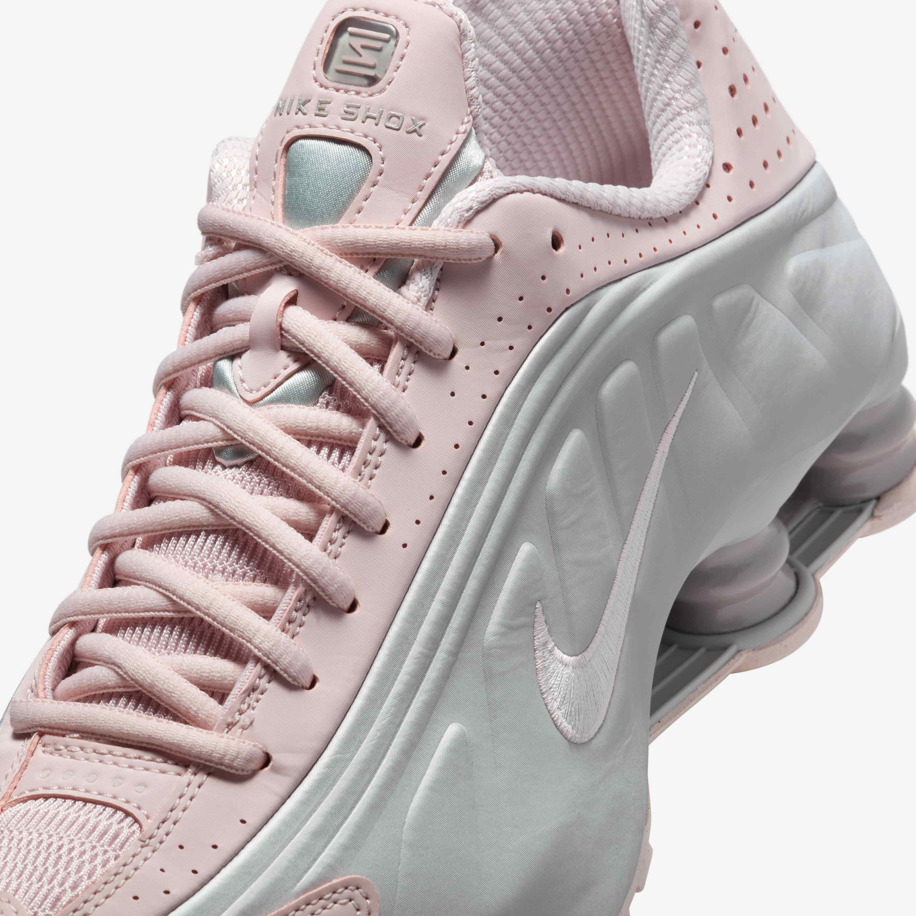 Nike Shox R4 image number 6