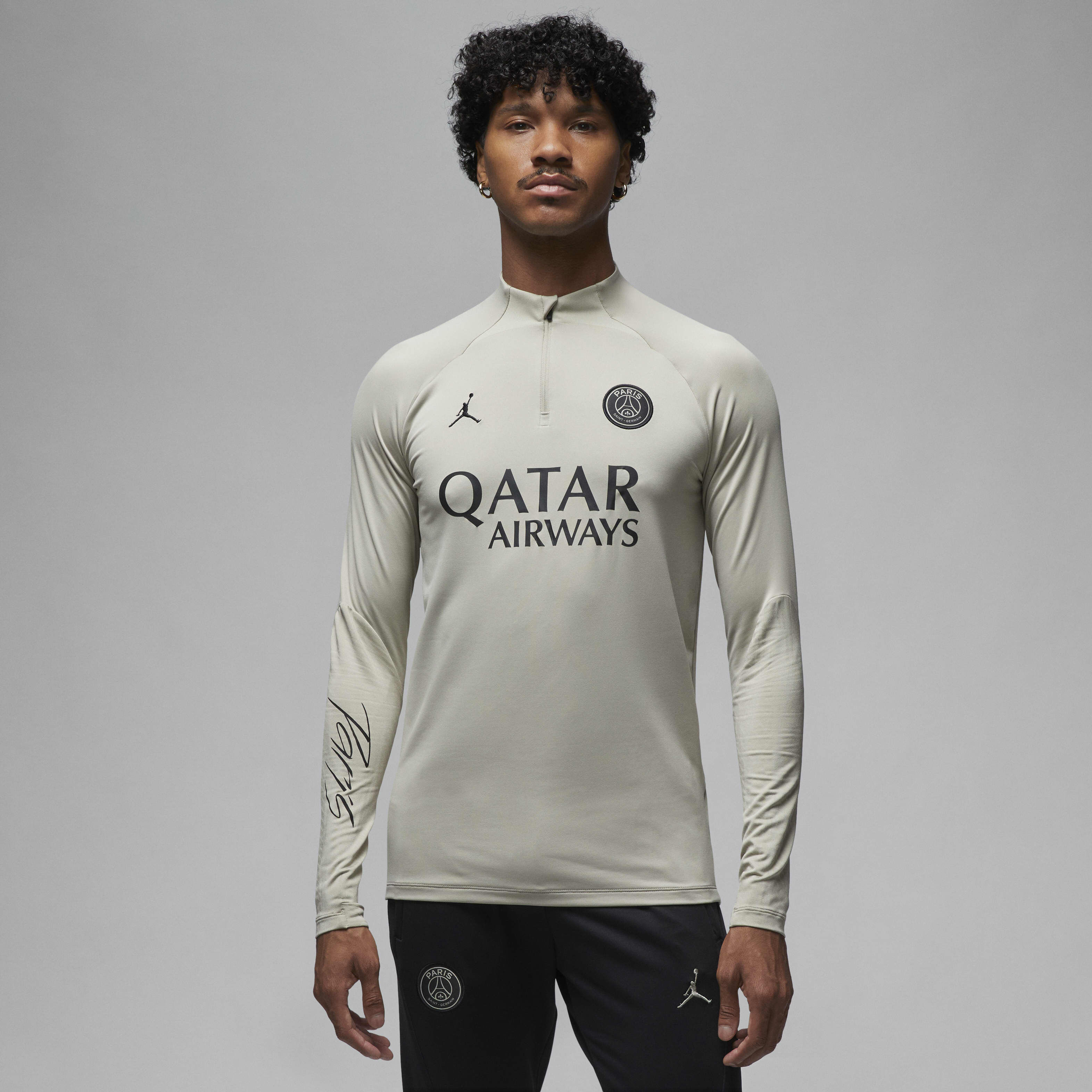 T Shirts Tops Nike UAE