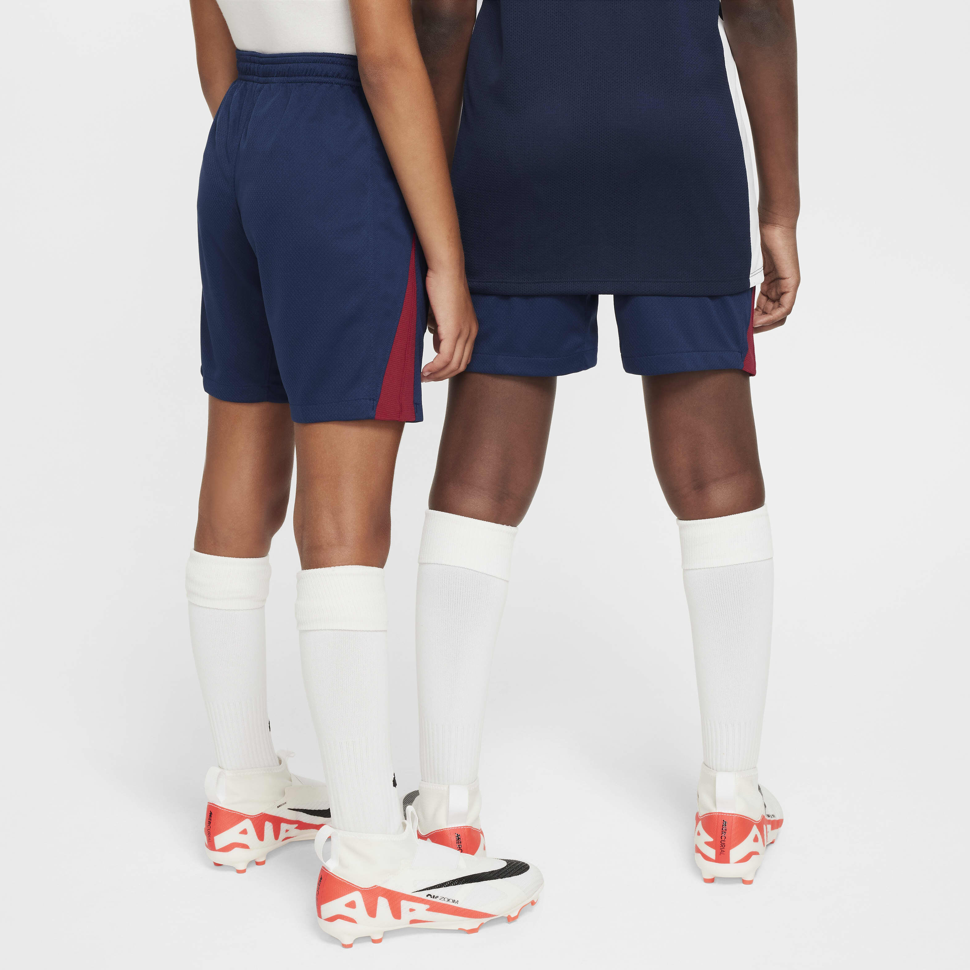 希少【Nike ナイキ】FC Barcelona 2024/25 ホームショートパンツ Buy F.C. Barcelona 2024/25 Stadium Home Older Kids' Nike Dri