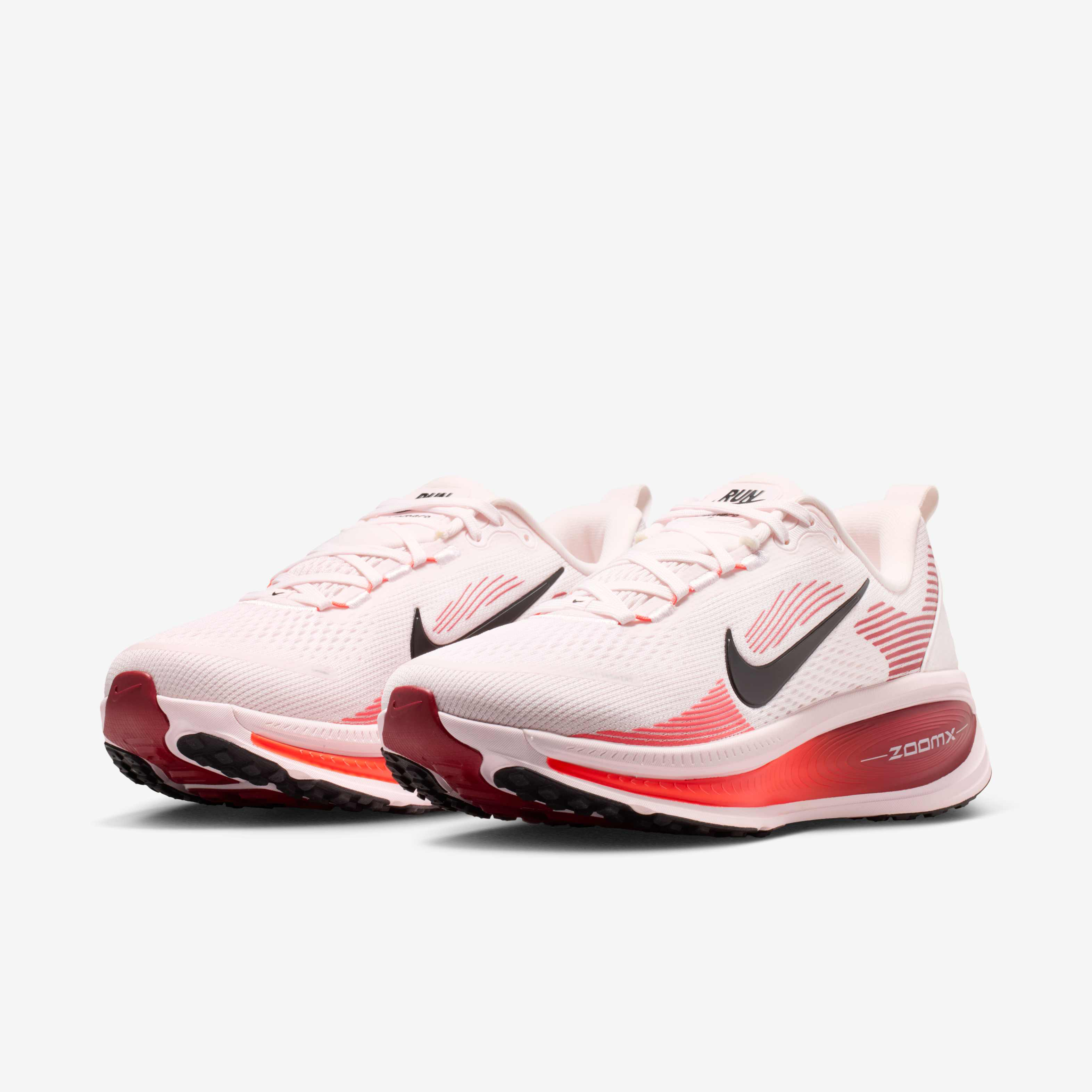 Nike Vomero 18 image number 4