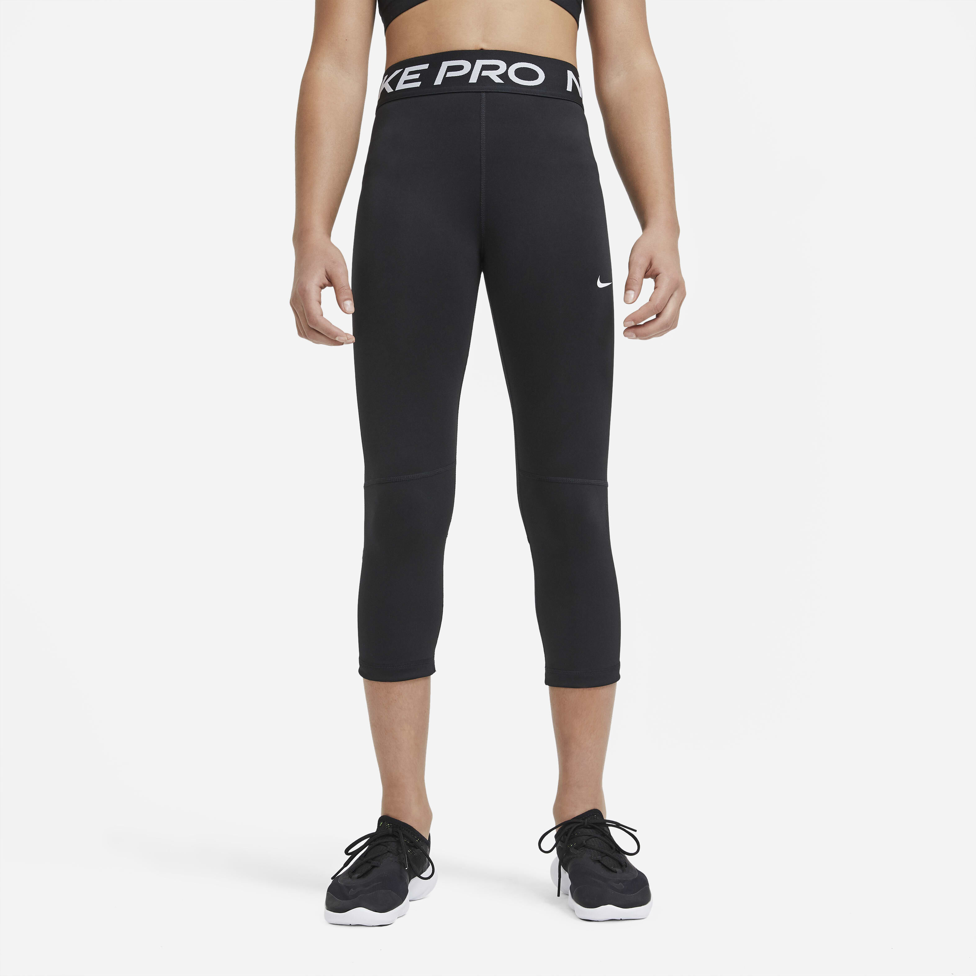 Nike Pro image number 0
