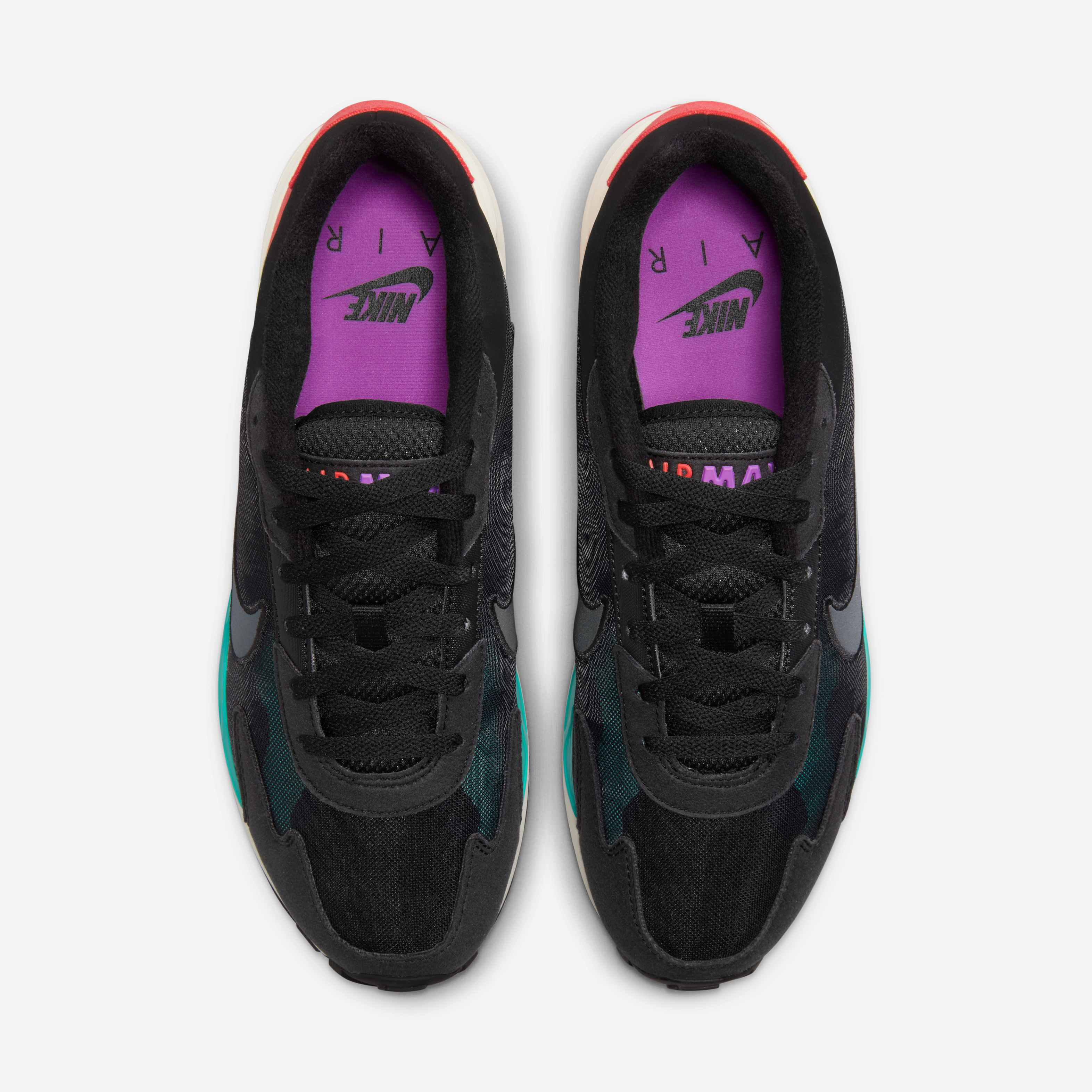 Nike Air Max Solo image number 3