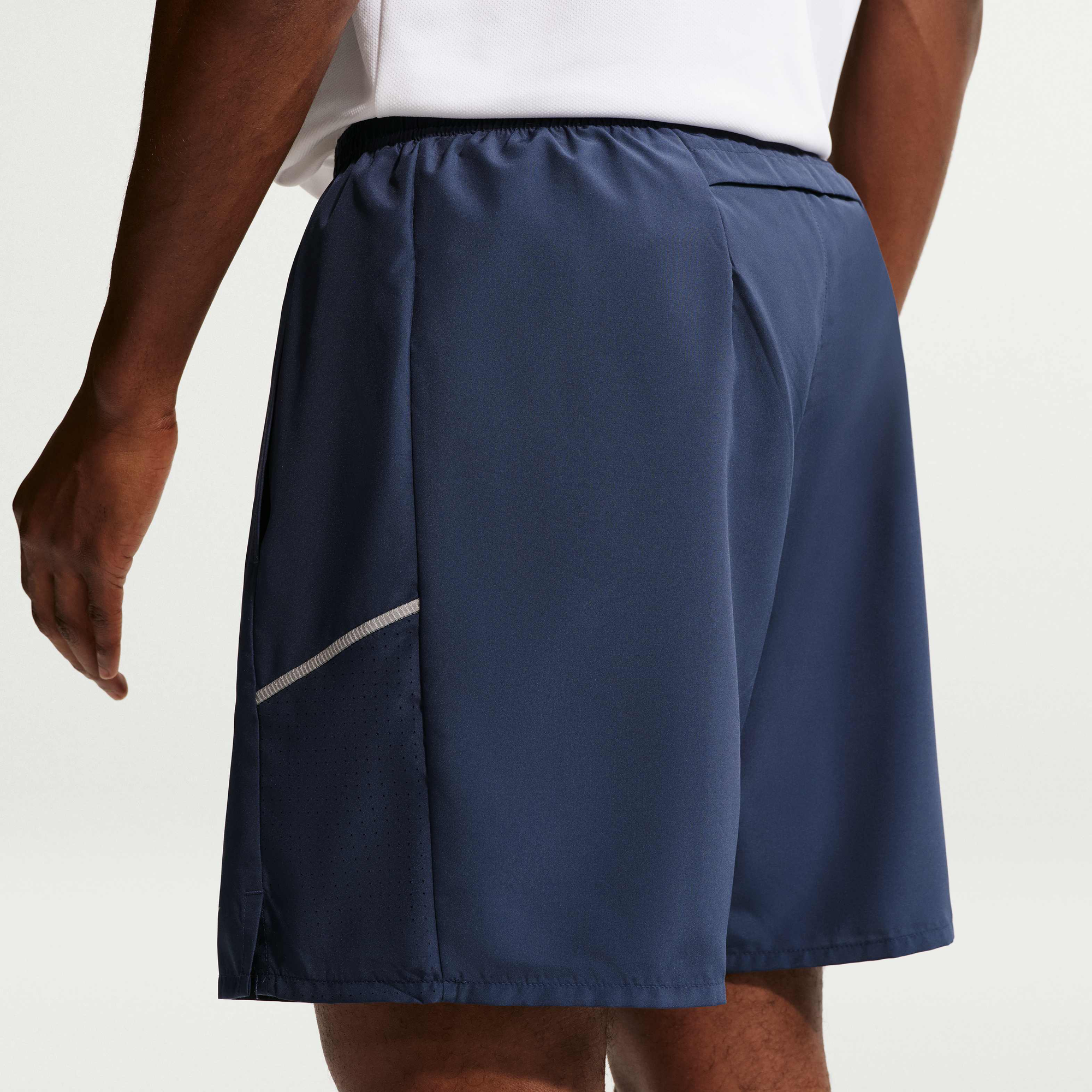Zoom image