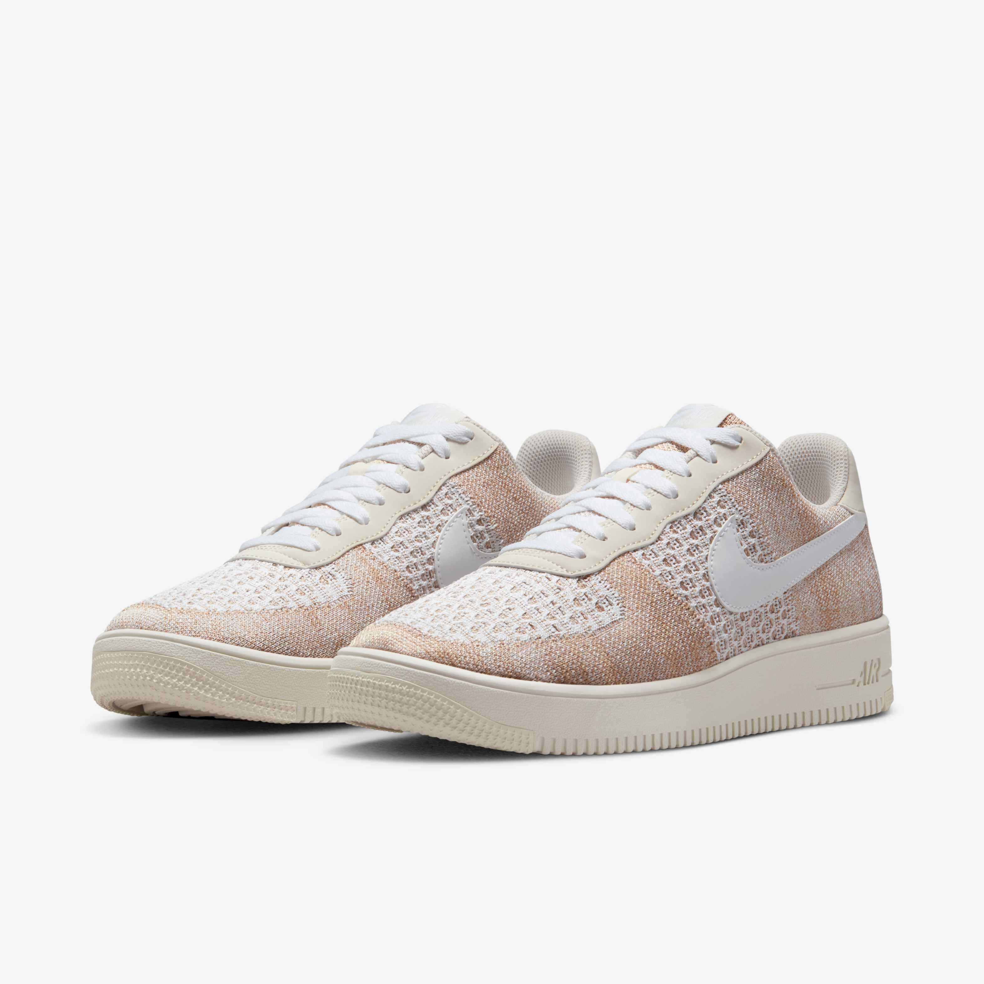 Nike Air Force 1 Flyknit 2.0 image number 4