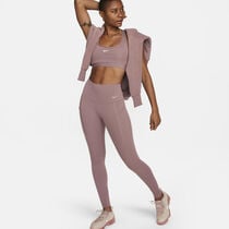 Nike Universa