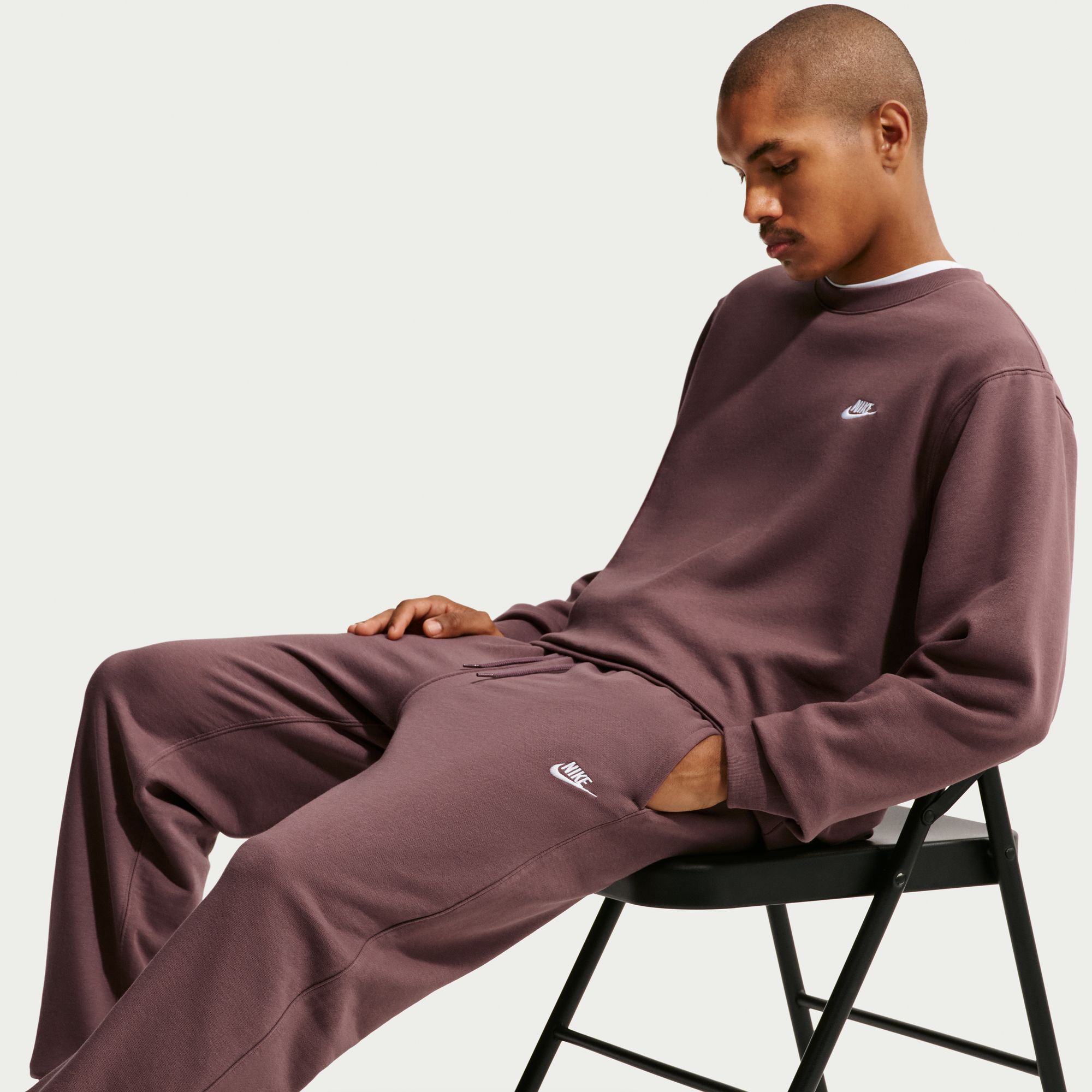 Nike Club image number 4