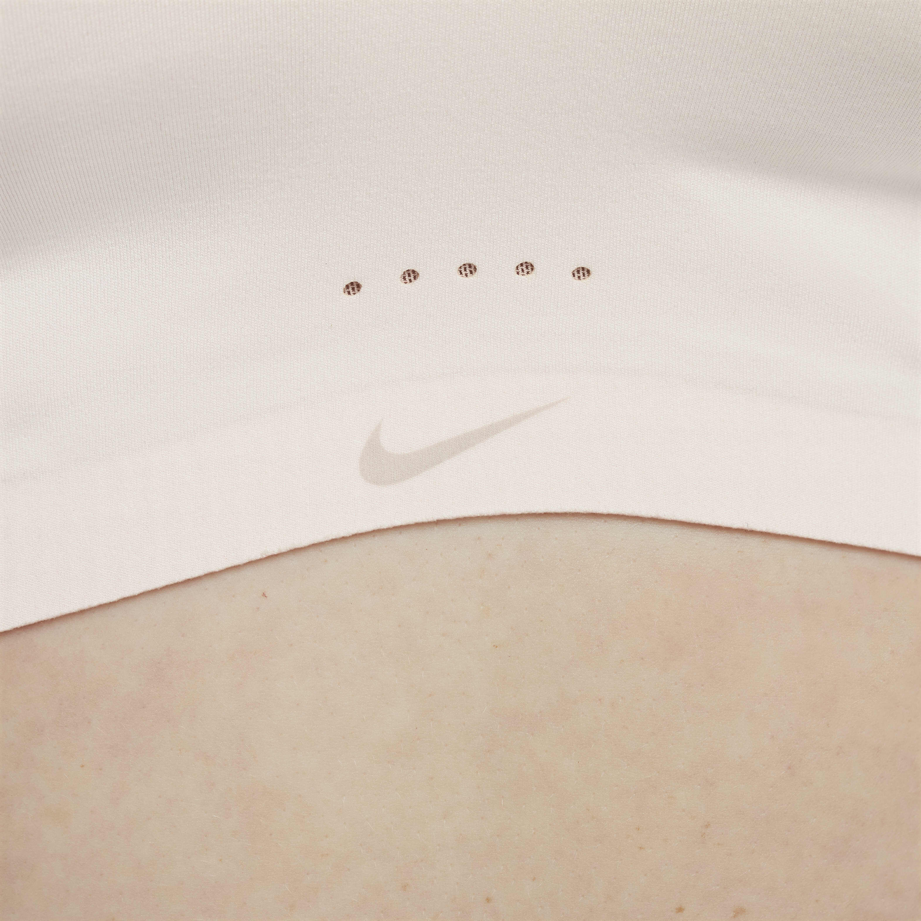 Nike Alate Coverage image number 3