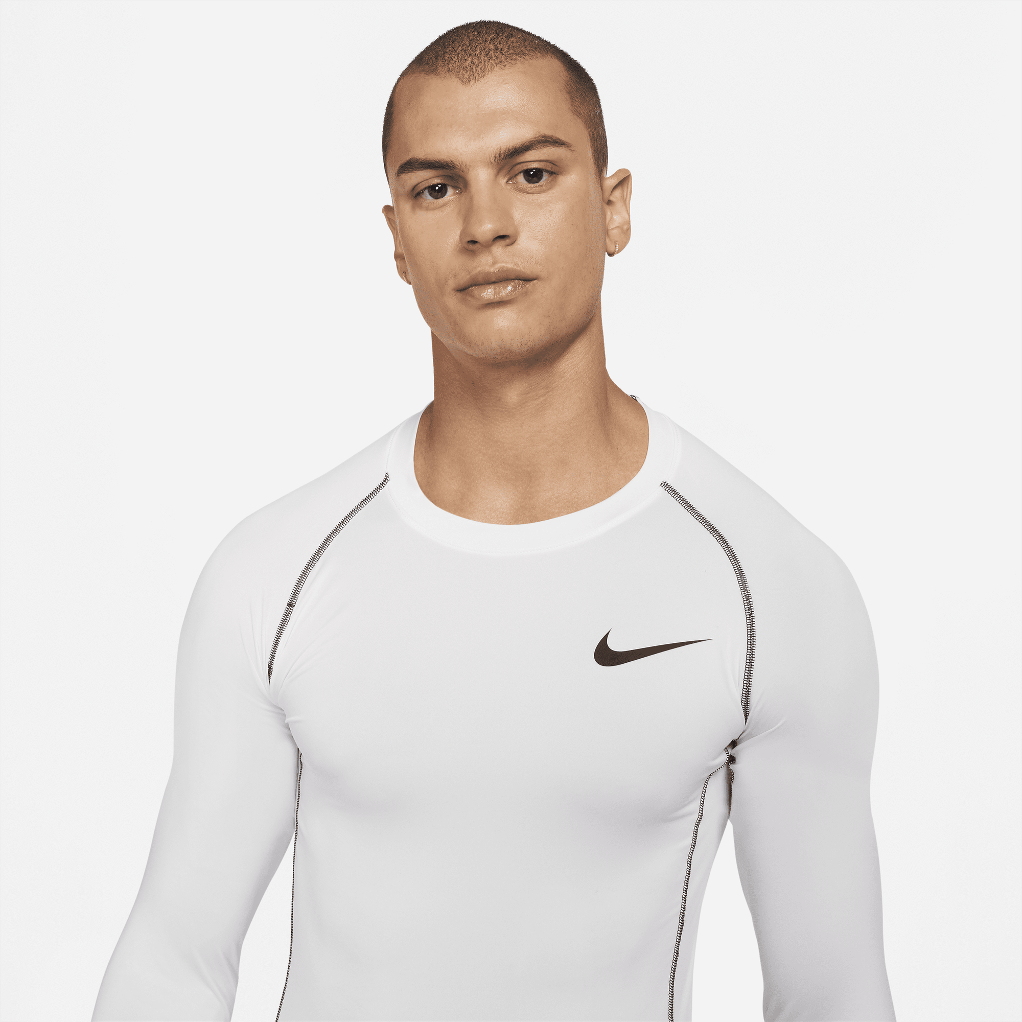 Nike pro best sale slim fit shirt