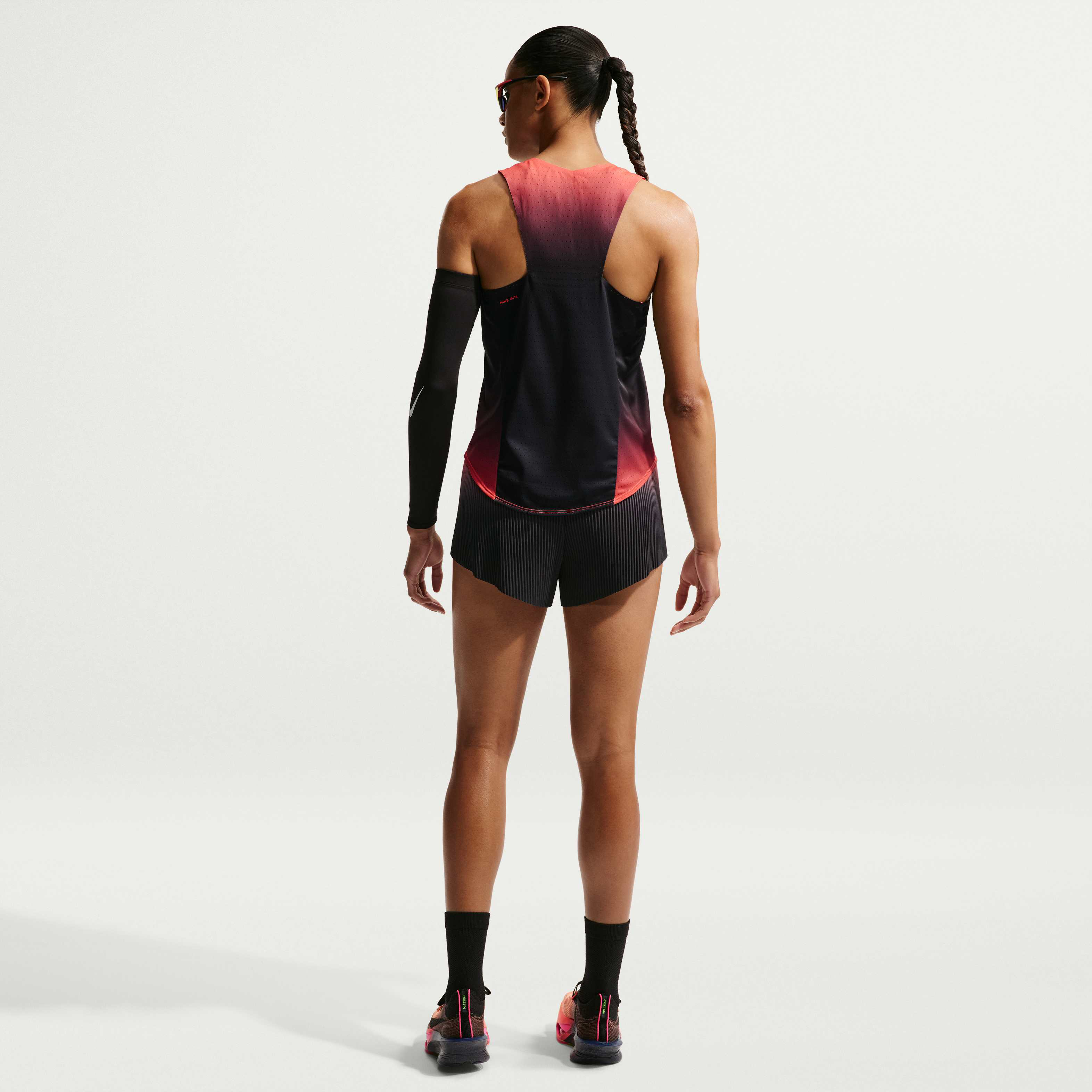 Nike AeroSwift image number 4