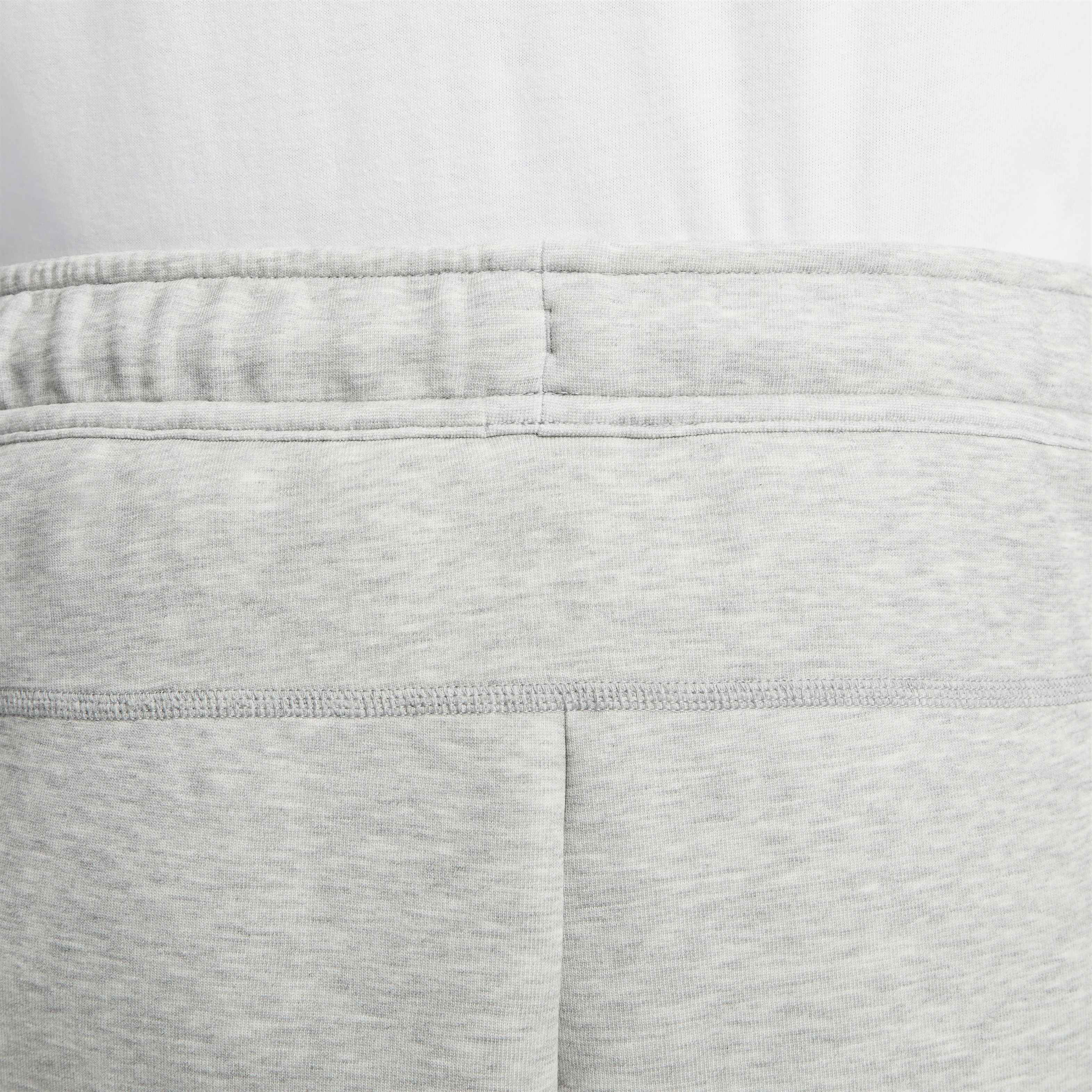 Nike Sportswear Tech Fleece image number 7