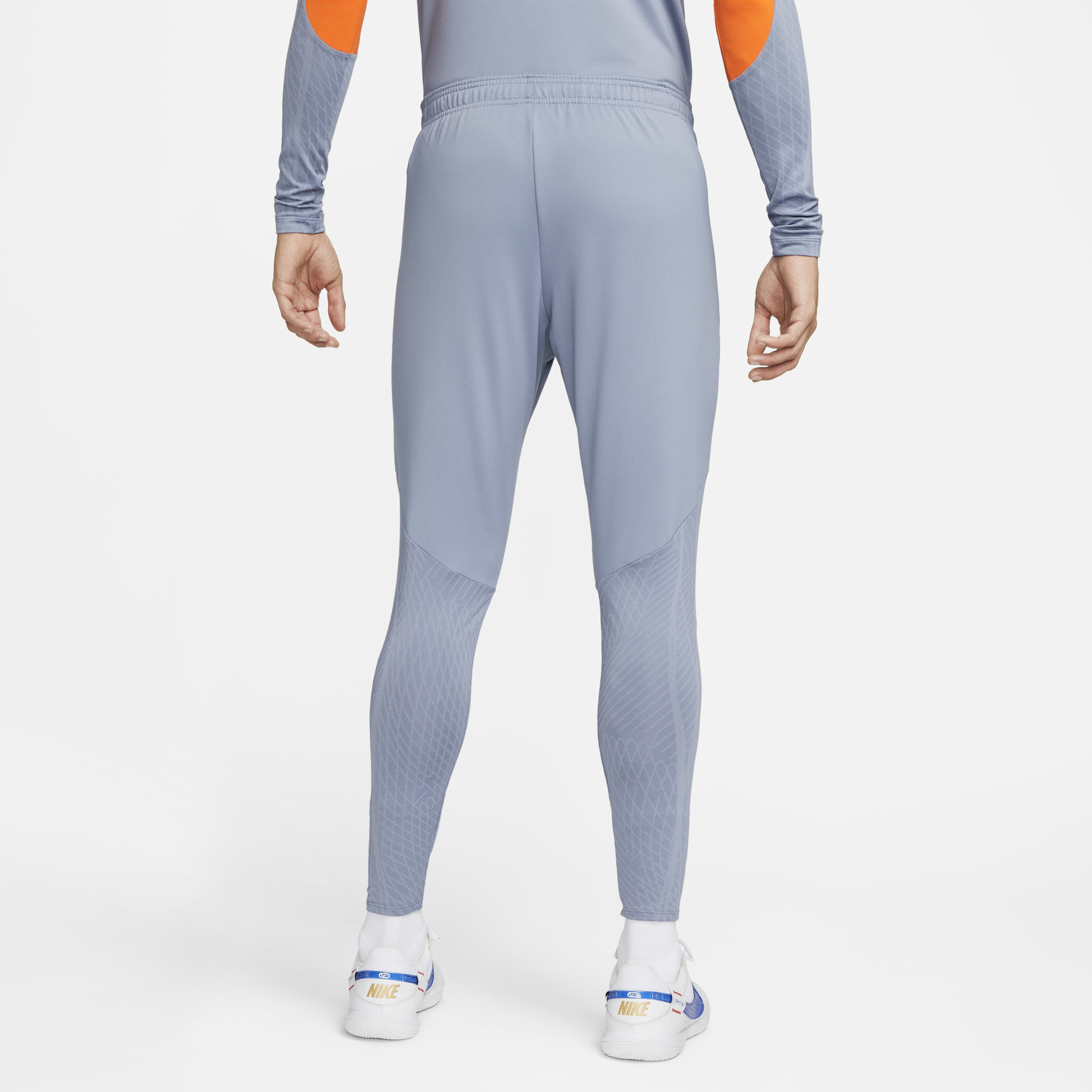 Inter Milan Strike Third image number 1