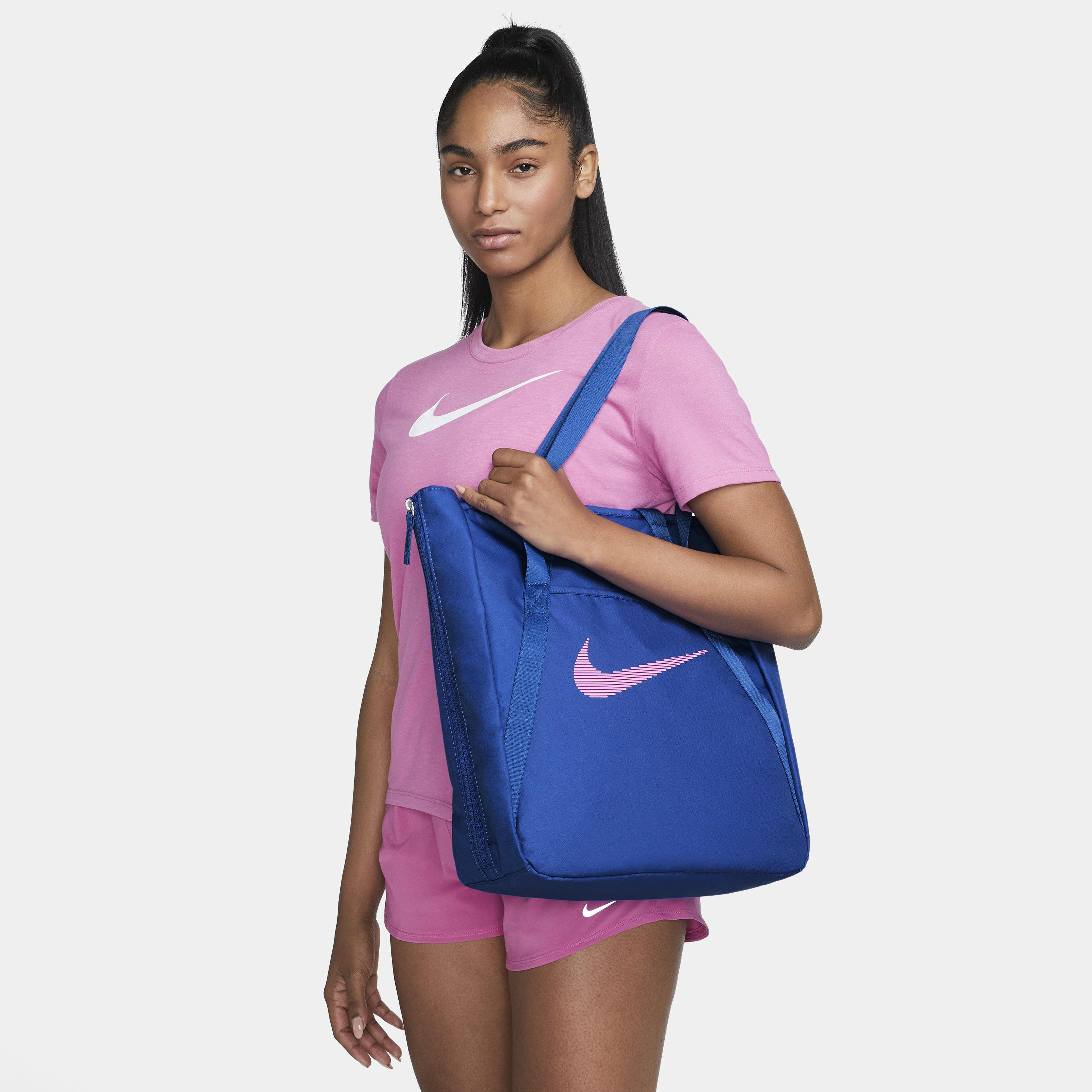 نايكي image number 1