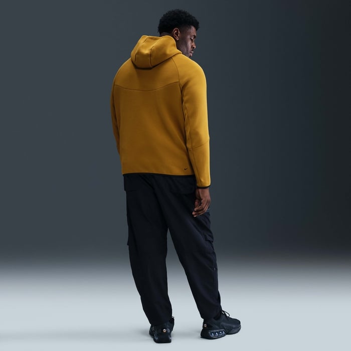 Nike Tech image number 9 Nike Tech image number 9