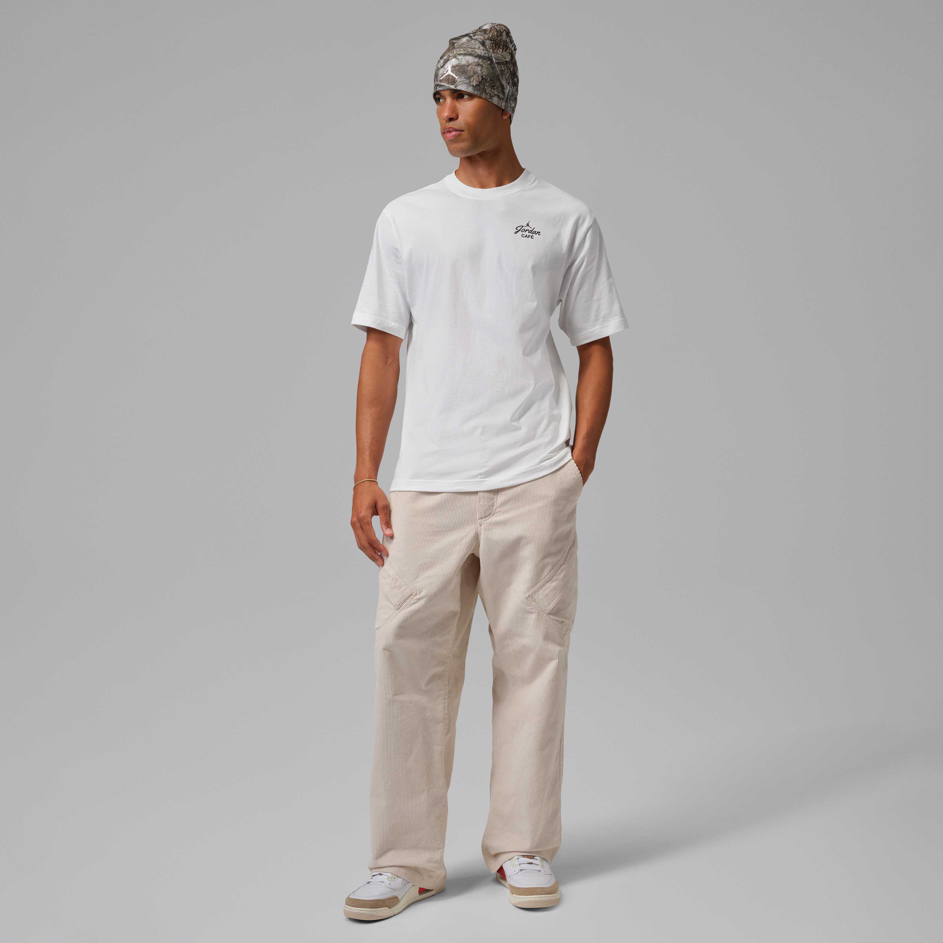 Jordan image number 3