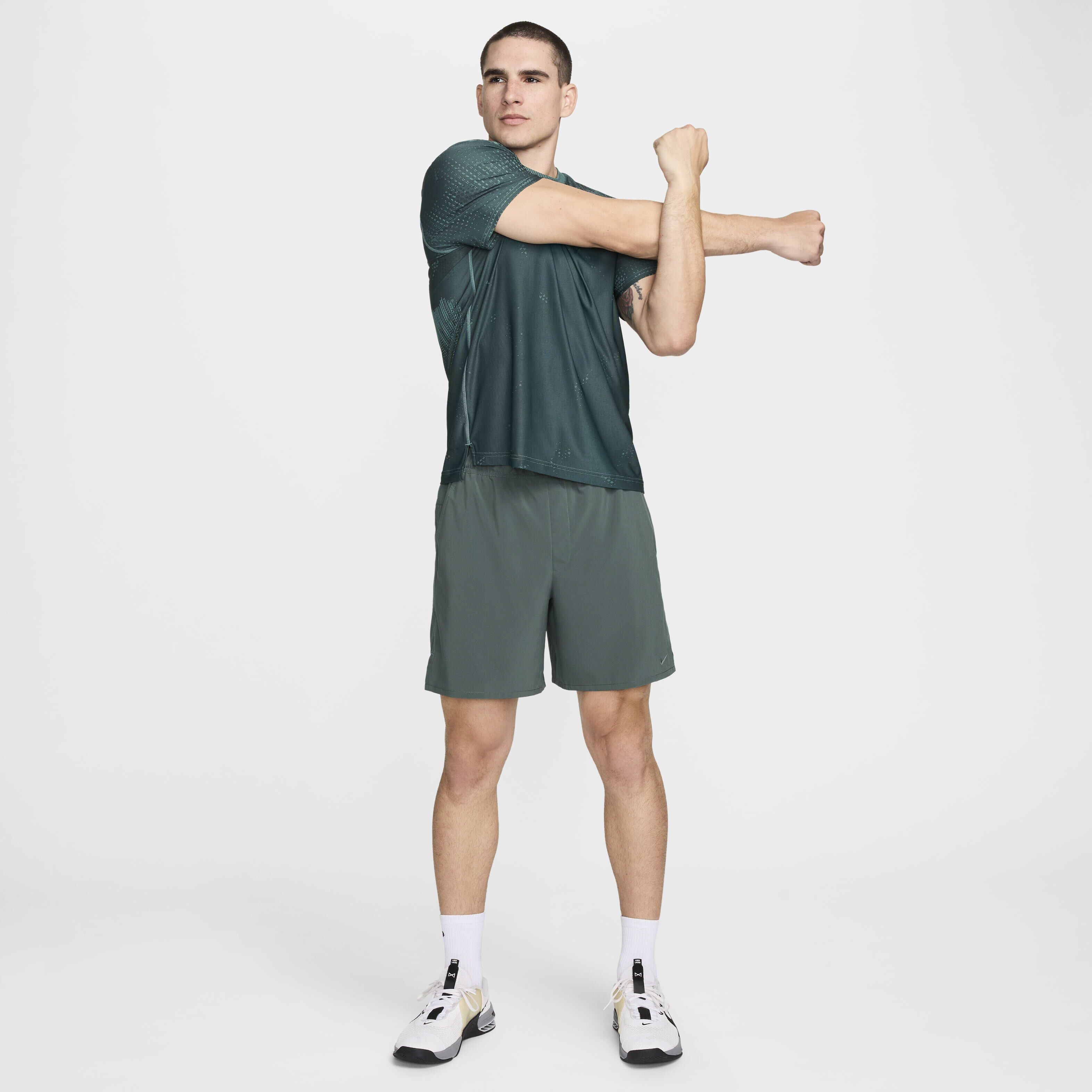 نايكي انليميتد image number 6