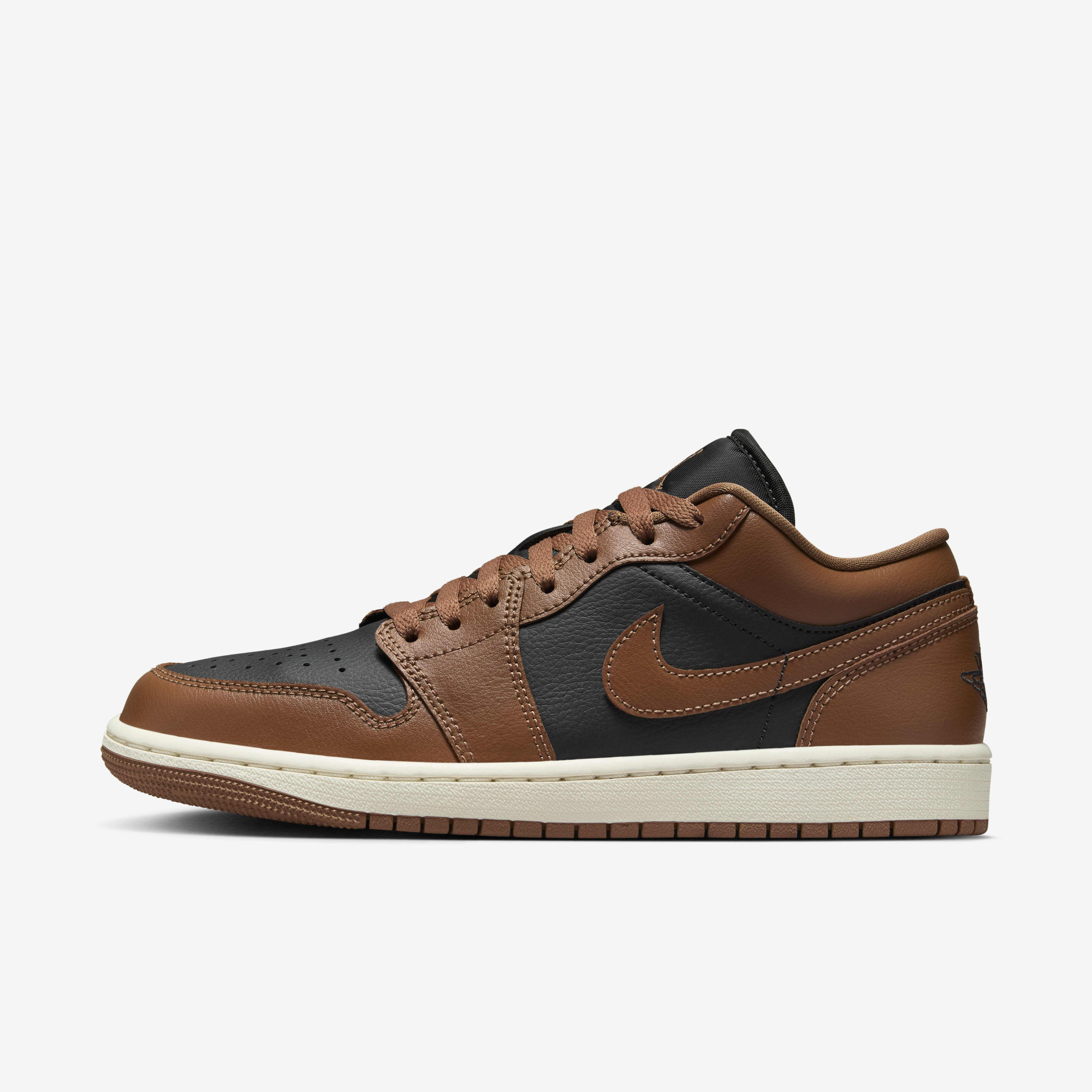Buy Air Jordan 1 Low Women s Shoes Nike UAE Official
