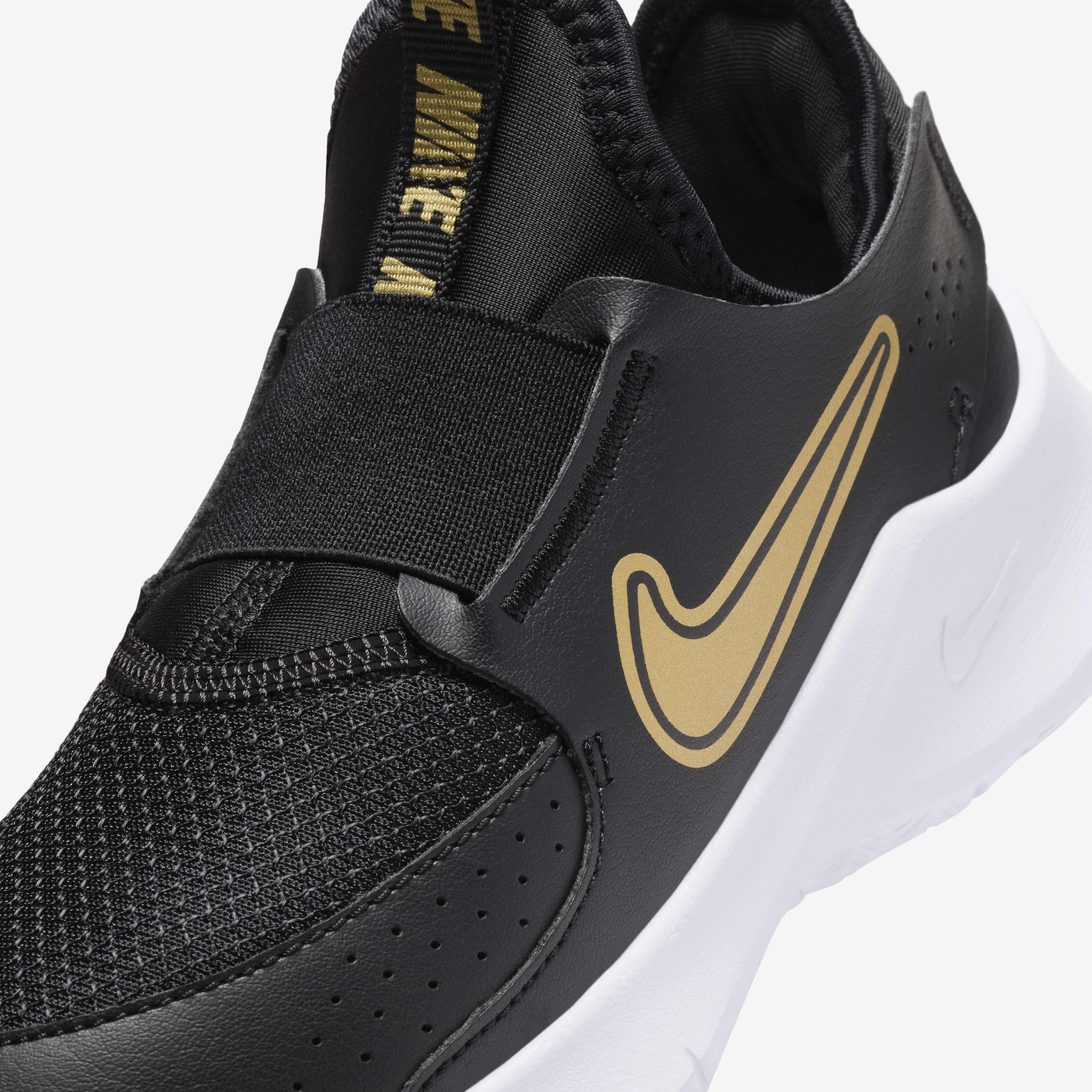 Buy Nike Flex Runner 3 Younger Kids Shoes Nike UAE Official