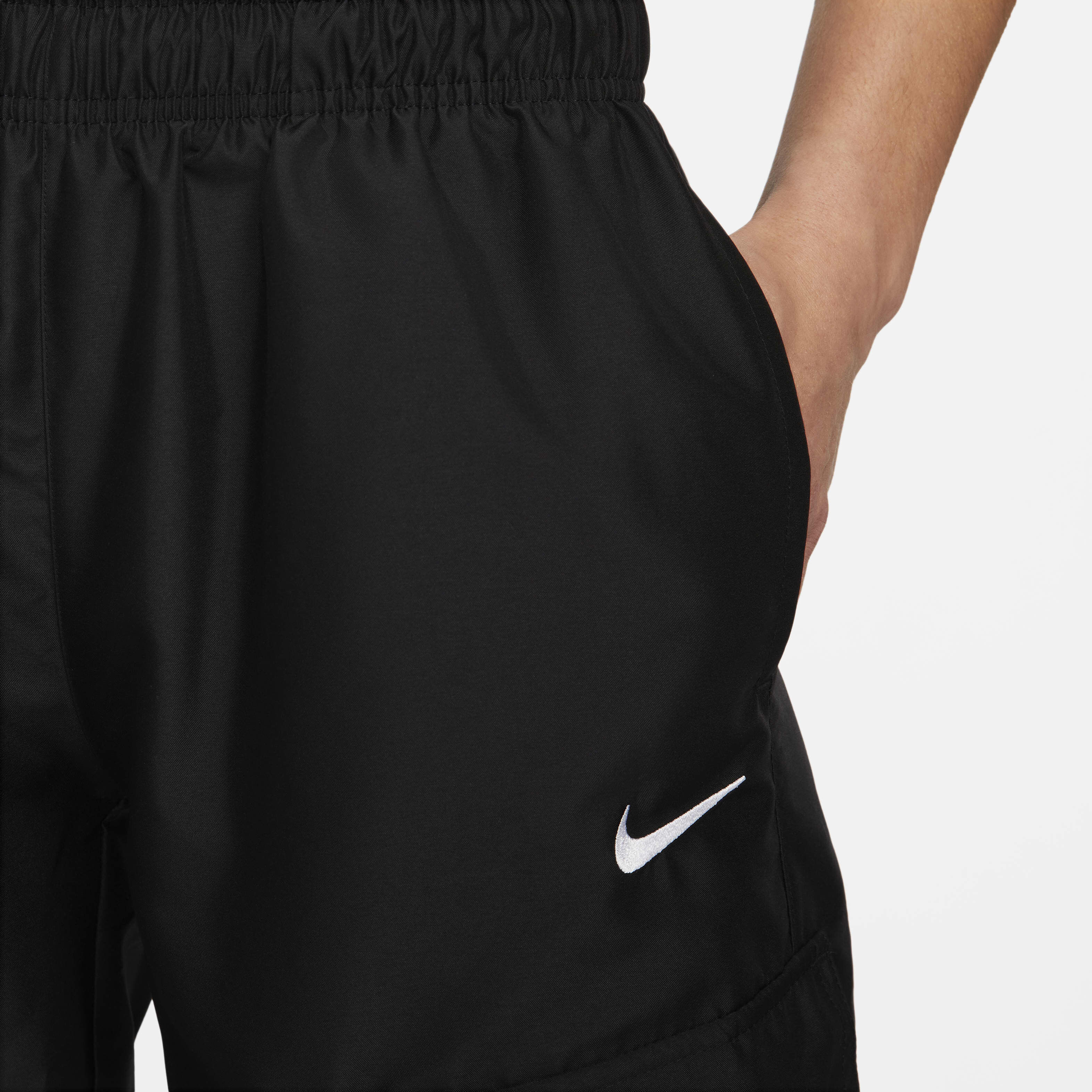 نايكي سبورتسوير تريند image number 2