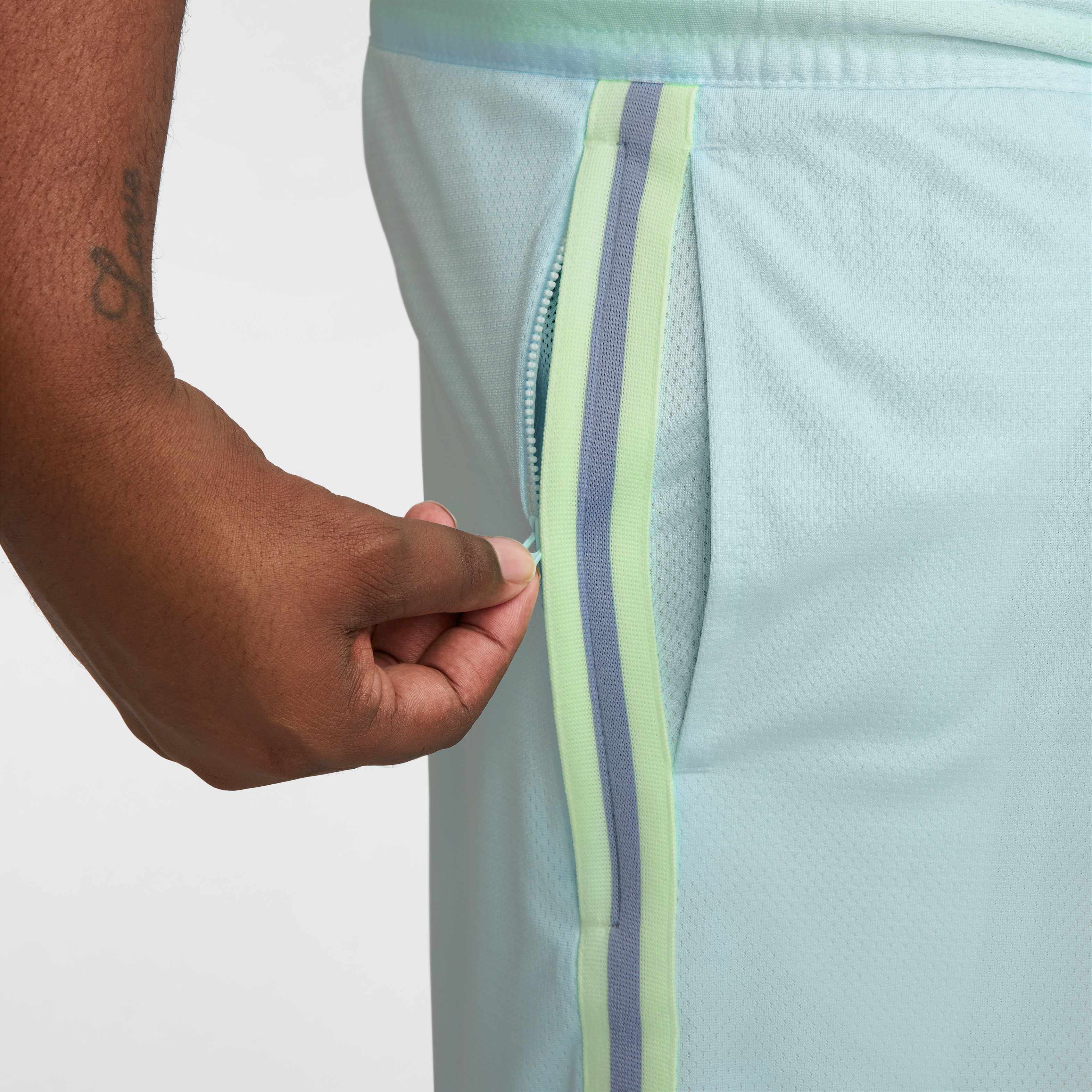 Nike DNA image number 14