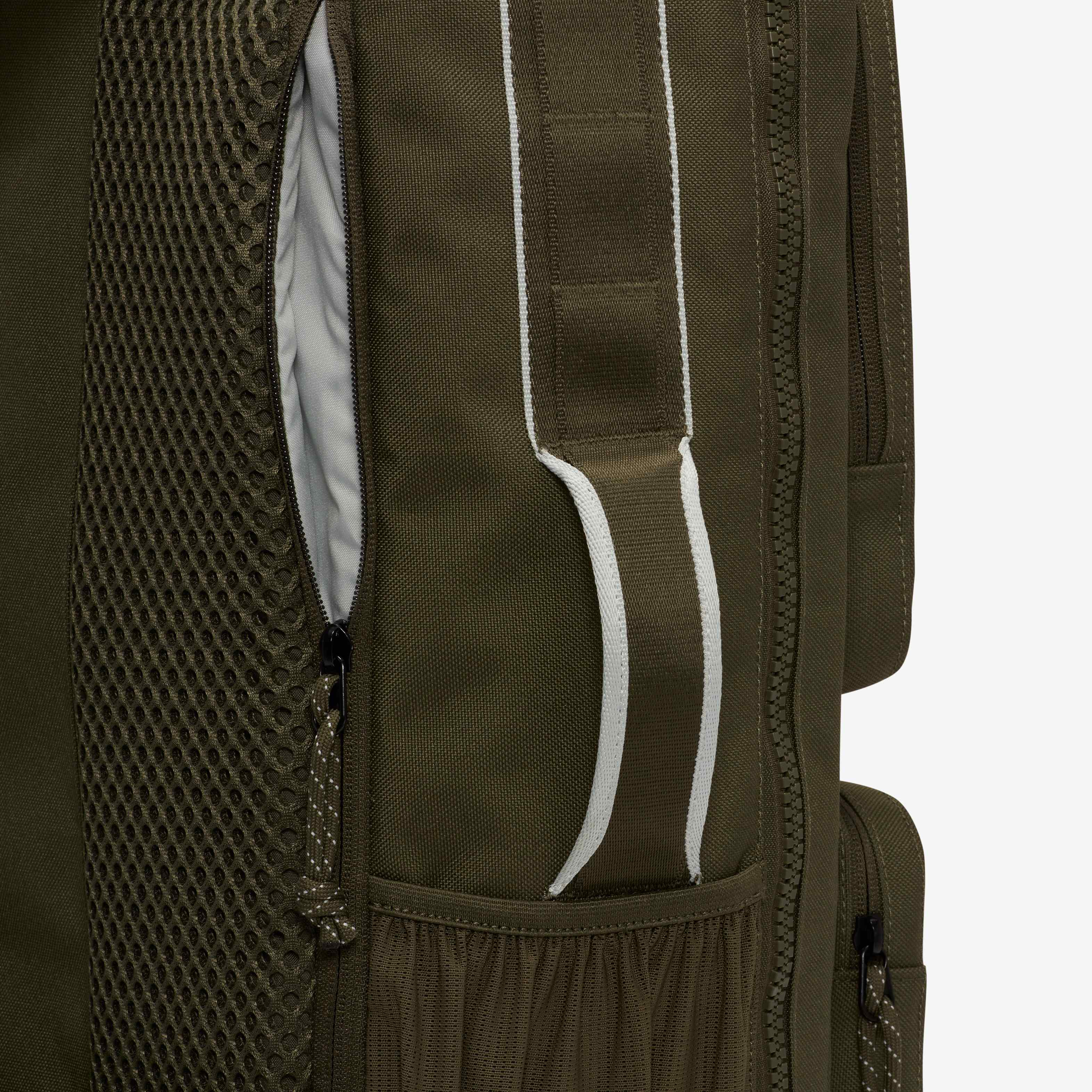 نايكي يوتيليتي ايليت image number 8